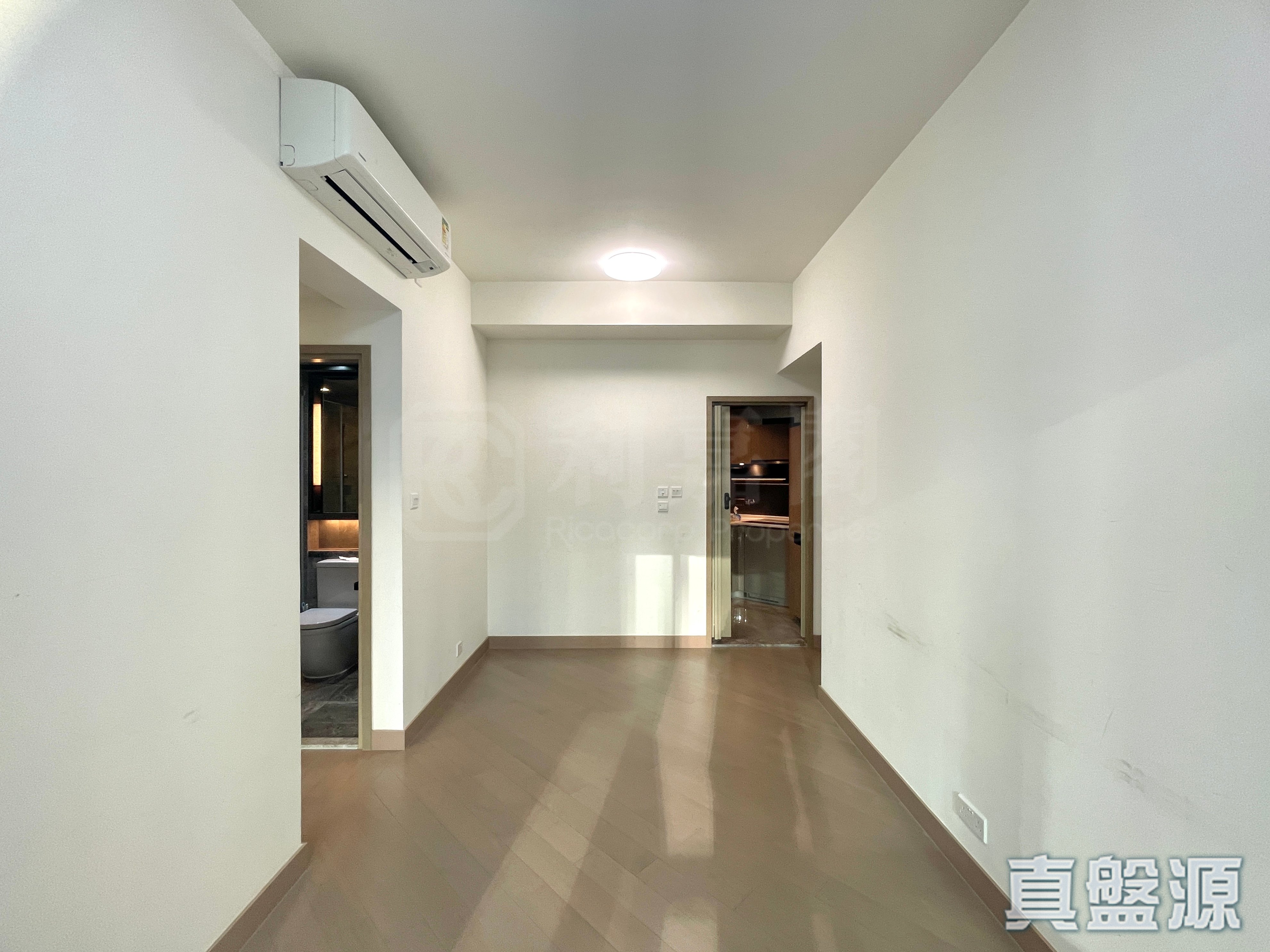 LOHAS PARK PHASE 4B WINGS AT SEA II - Tower 3a Medium Floor Zone Flat C Tseung Kwan O