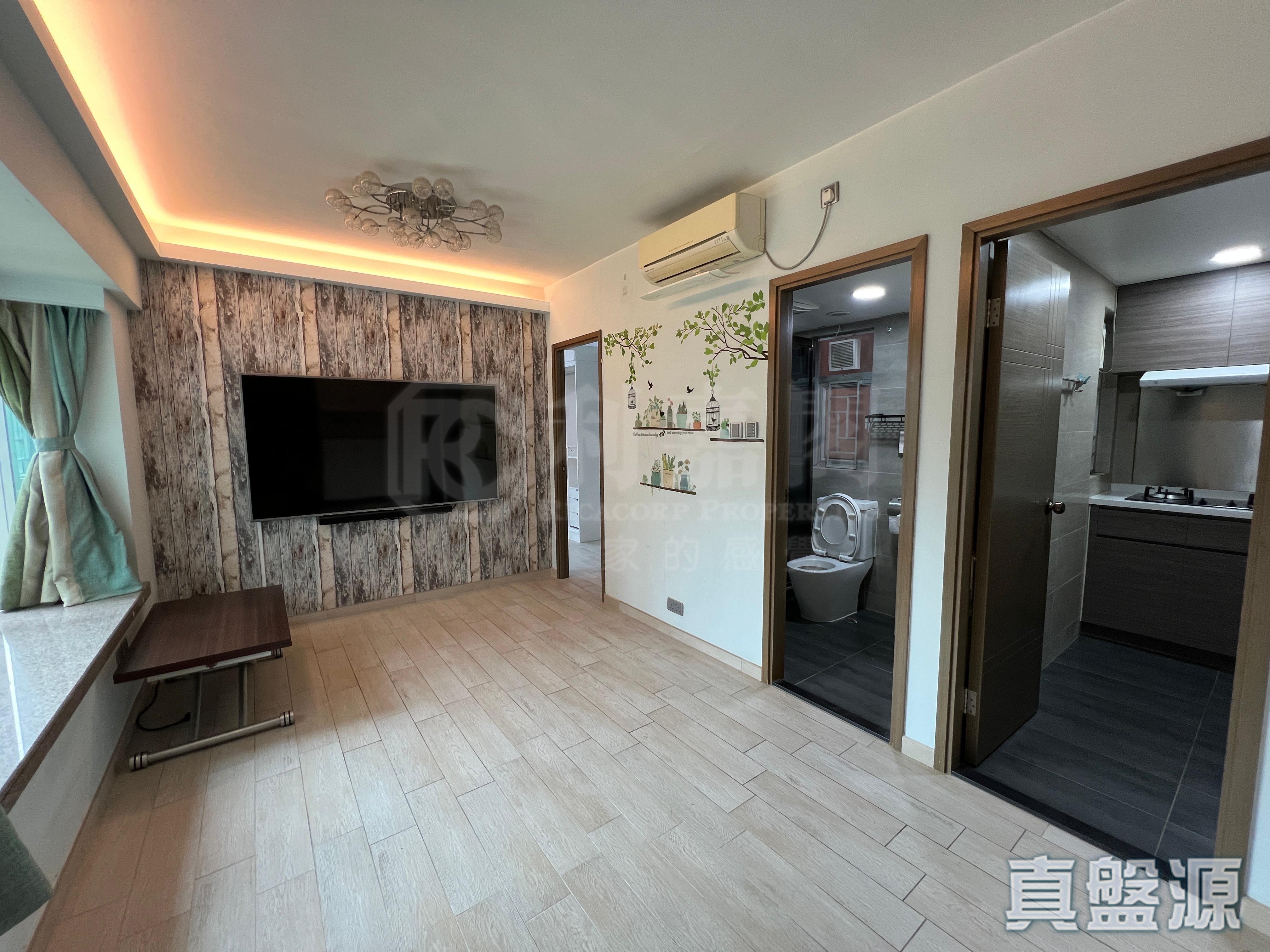 PARKLAND VILLAS BLOCK 2 Low Floor Zone Flat D Tuen Mun