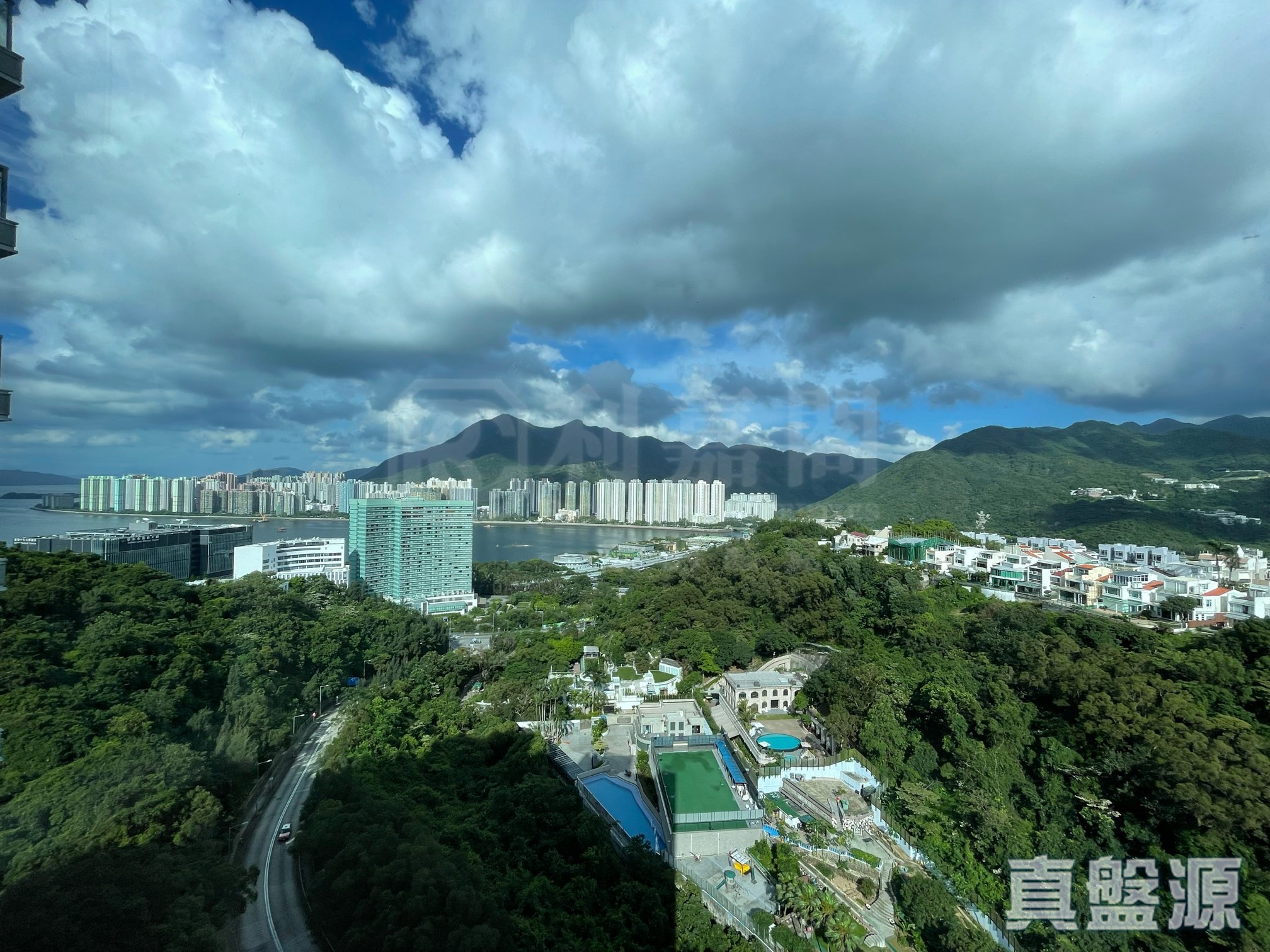 名日．九肚山 2座 高层 C室 沙田/火炭/九肚山