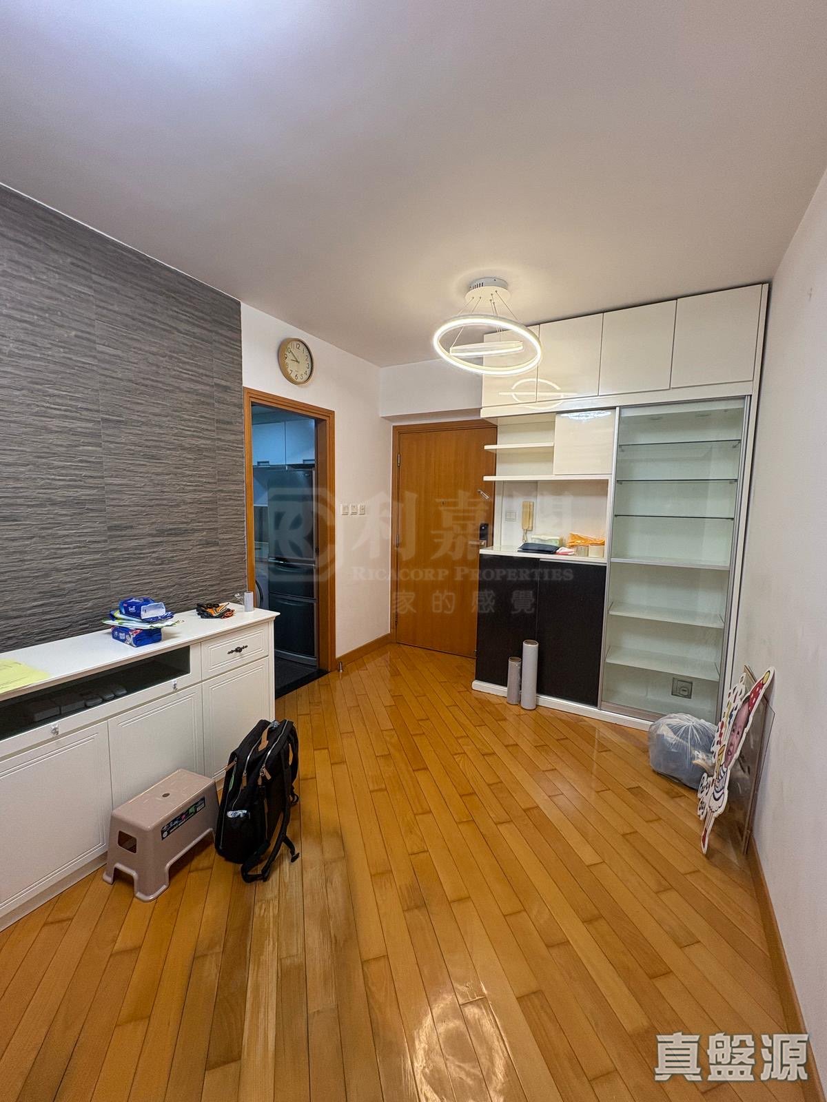 YOHO TOWN PHASE 1 - Block 9 High Floor Zone Flat D Yuen Long