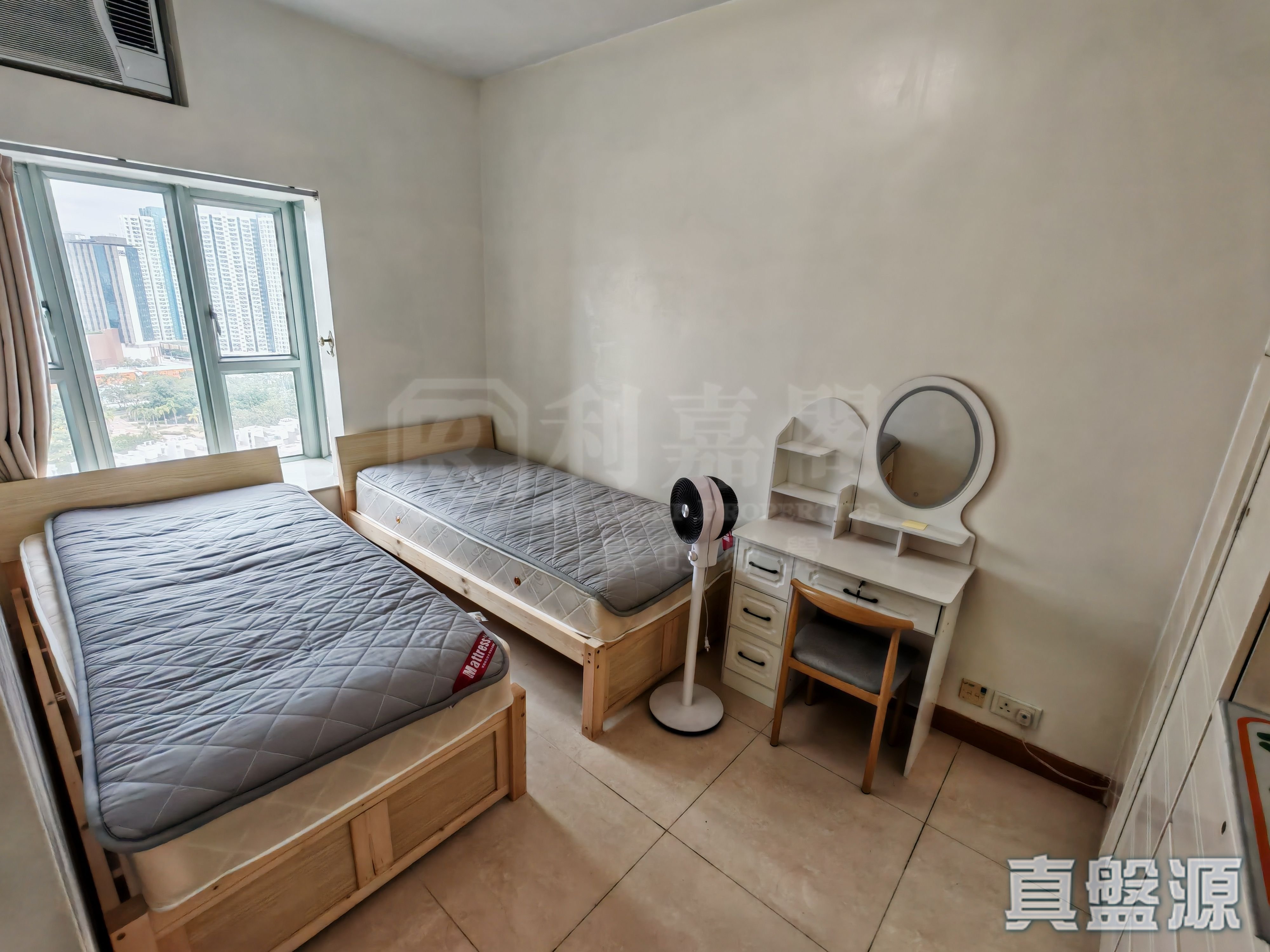 藍天海岸 3期 影岸‧紅 A座 (7座) 中層 A室 東涌