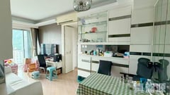 CENTURY GATEWAY PHASE 1 - Tower 5 High Floor Zone Flat J Tuen Mun