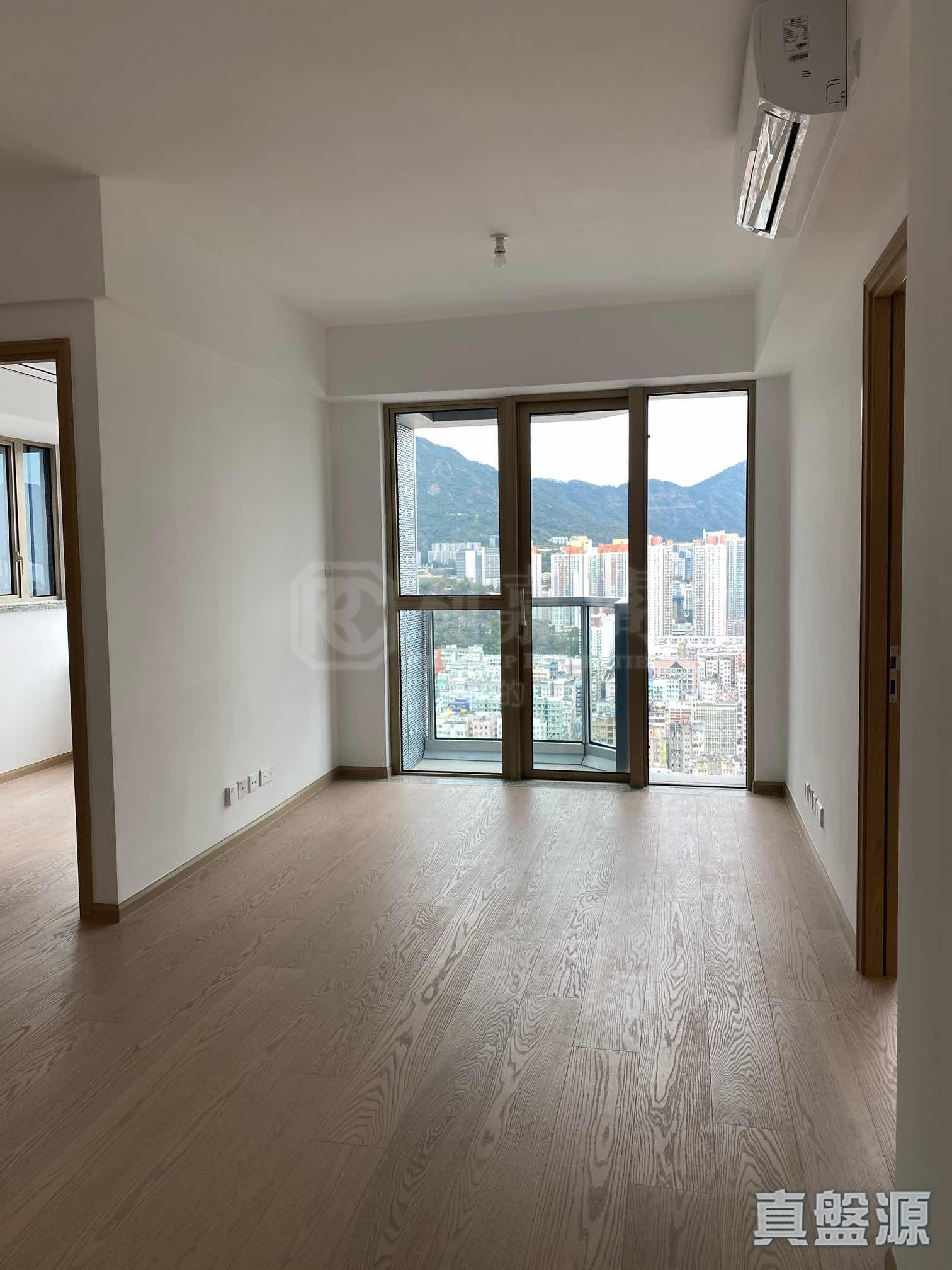 爱海颂 3座 极高层 F室 西九龙