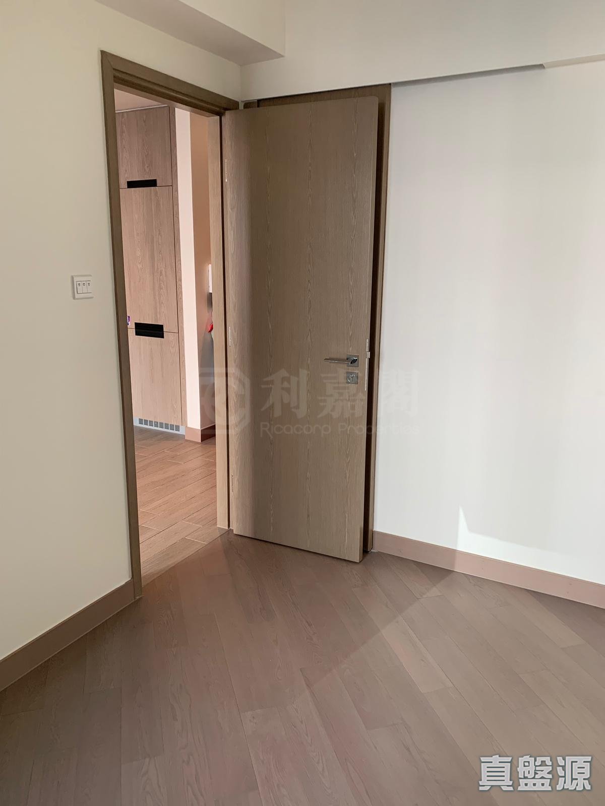 LOHAS PARK PHASE 4A WINGS AT SEA - Tower 2b High Floor Zone Flat F Tseung Kwan O