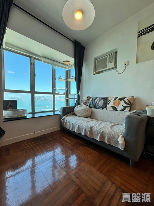 LUNG CHEUNG GARDEN High Floor Zone Flat C Central/Sheung Wan/Western District