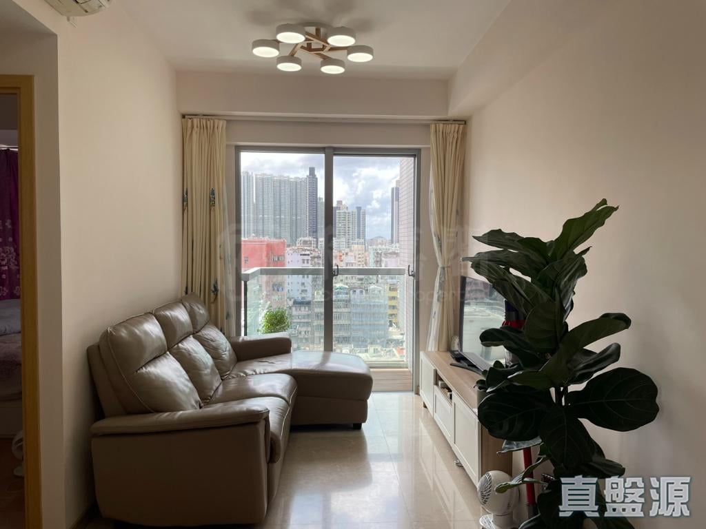 HIGH POINT Medium Floor Zone Flat B West Kowloon