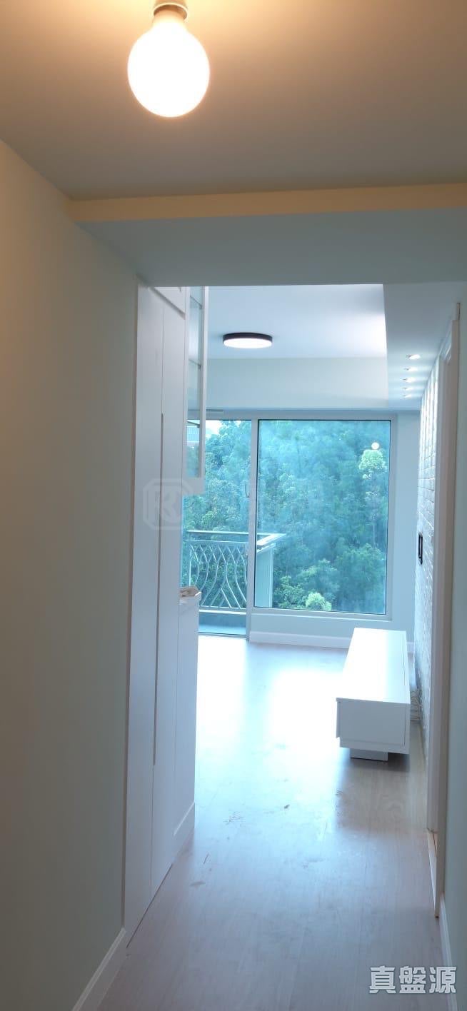 THE BEAUMOUNT PHASE 1 - Tower 5 Medium Floor Zone Flat C Tseung Kwan O
