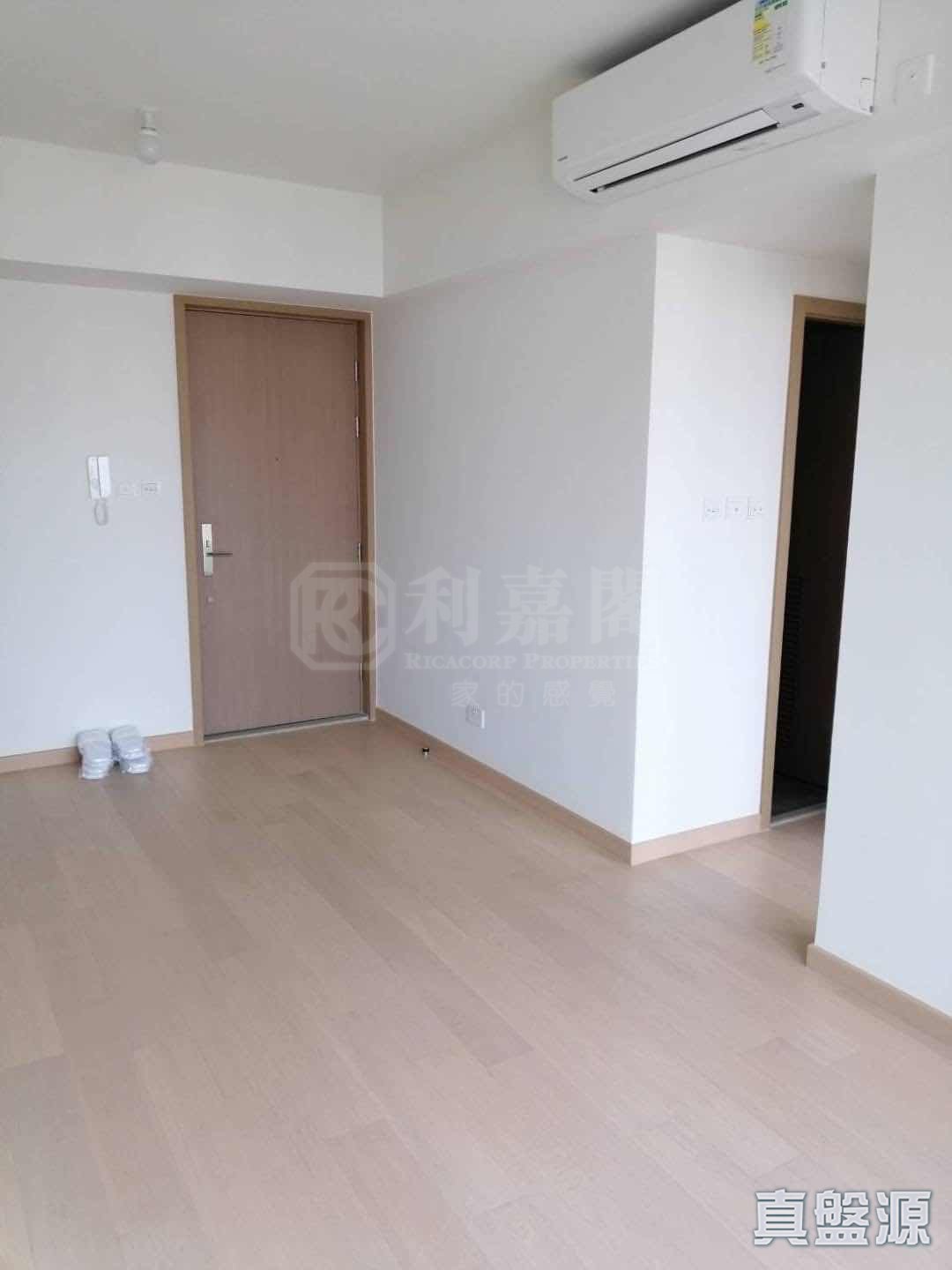 SOL CITY TOWER 2 Very High Floor Zone Flat E Yuen Long