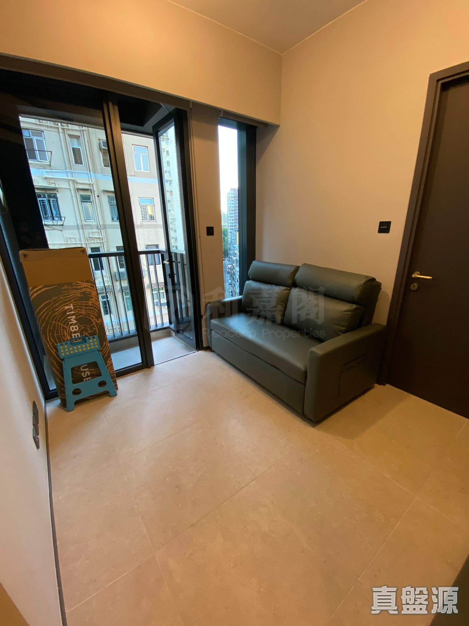 TIMBER HOUSE Medium Floor Zone Flat B2 Ho Man Tin/Kings Park/Kowloon Tong/Yau Yat Tsuen