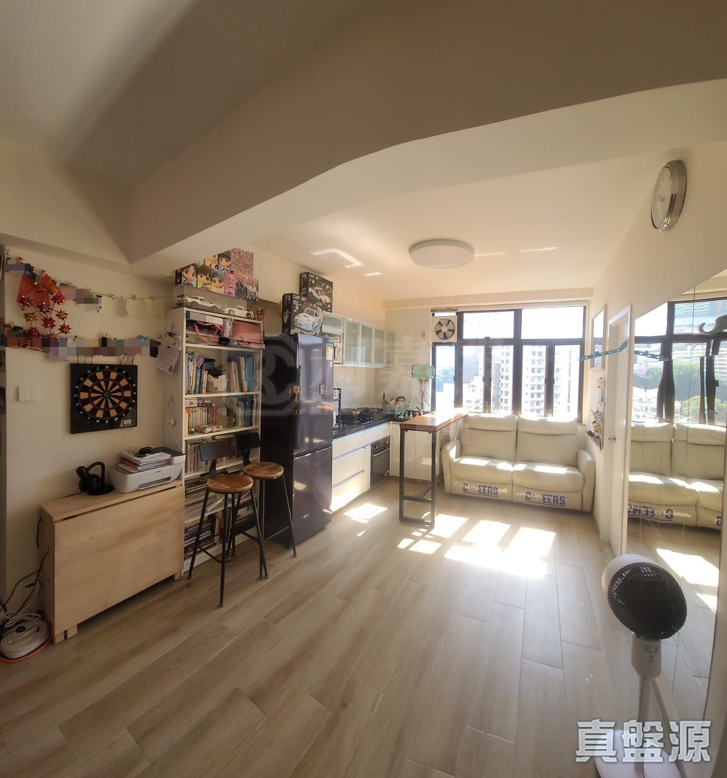 CARSON MANSION BLOCK A High Floor Zone Flat 8 North Point/North Point Mid-Levels