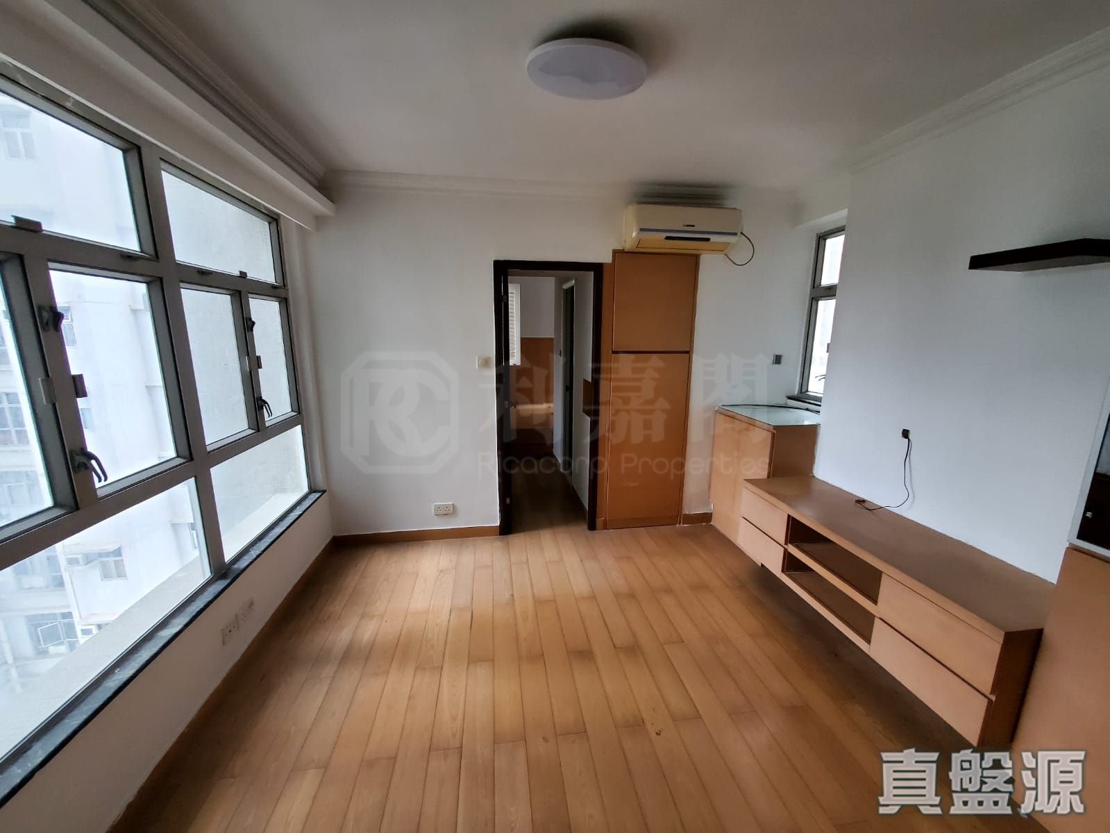 泽丰花园 泽国楼 (1座) 中层 屯门
