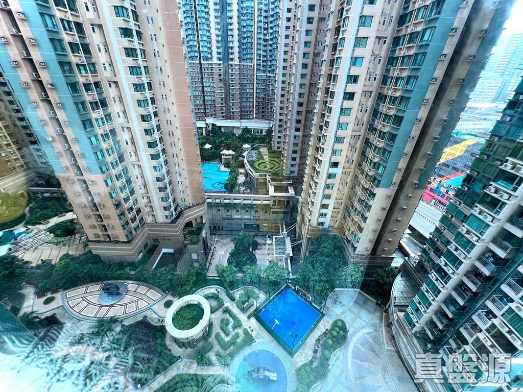 THE PACIFICA PHASE 1 - Tower 2 Medium Floor Zone Flat A West Kowloon