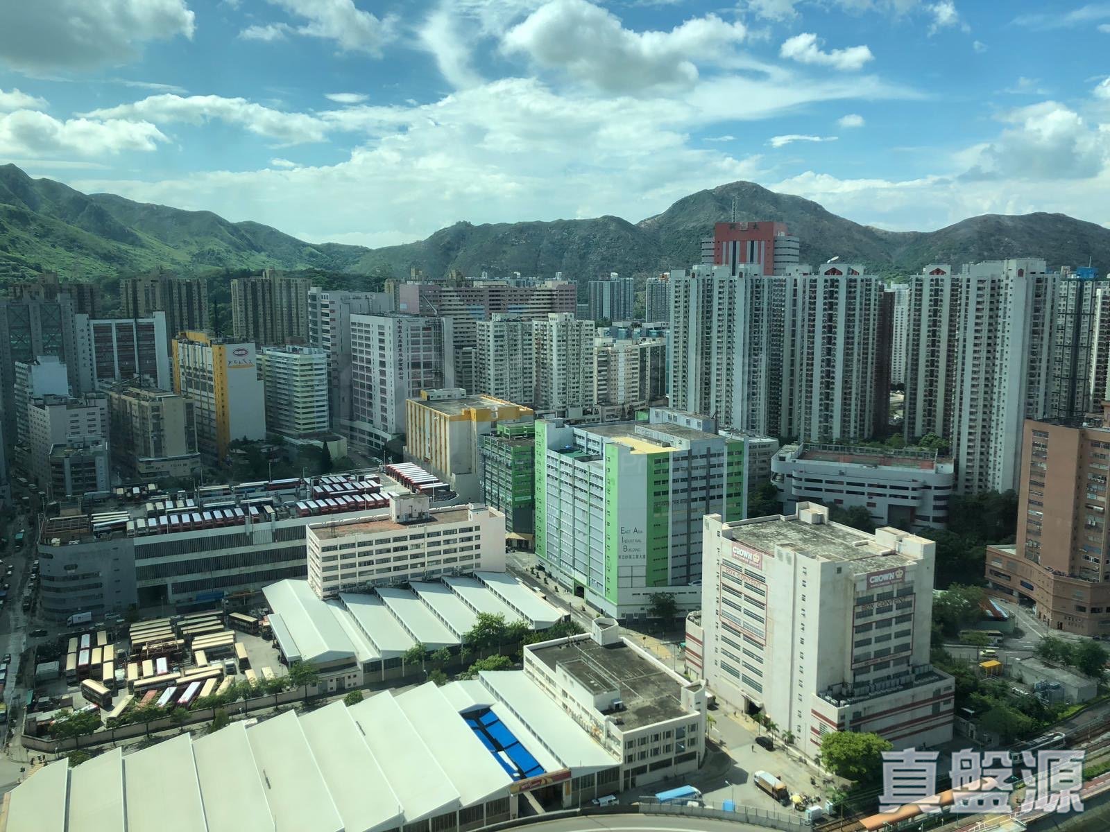 CENTURY GATEWAY PHASE 2 - Tower 6 High Floor Zone Tuen Mun