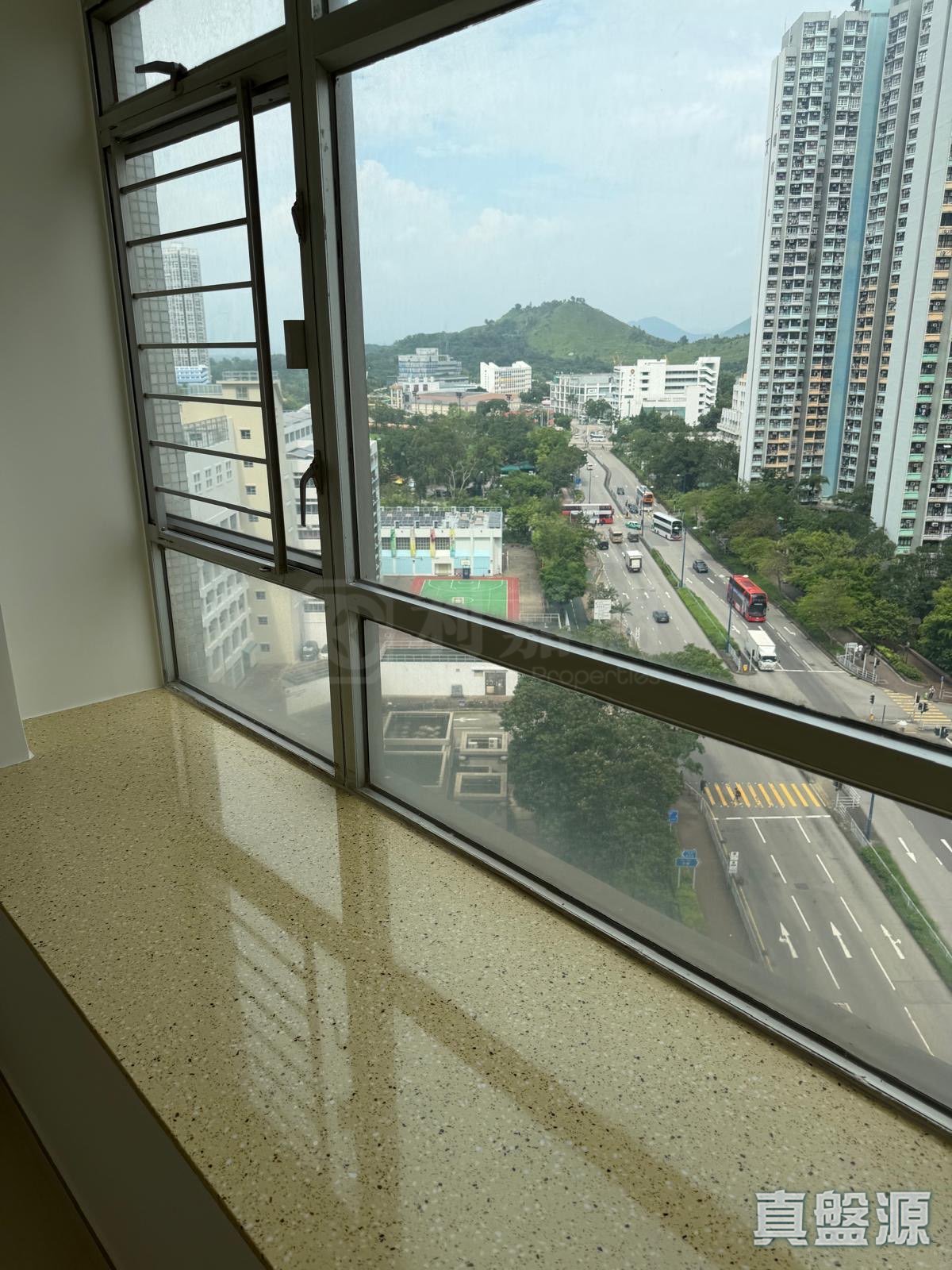 KINGSWOOD VILLAS PHASE 2 SHERWOOD COURT - Block 1 Medium Floor Zone Tin Shui Wai