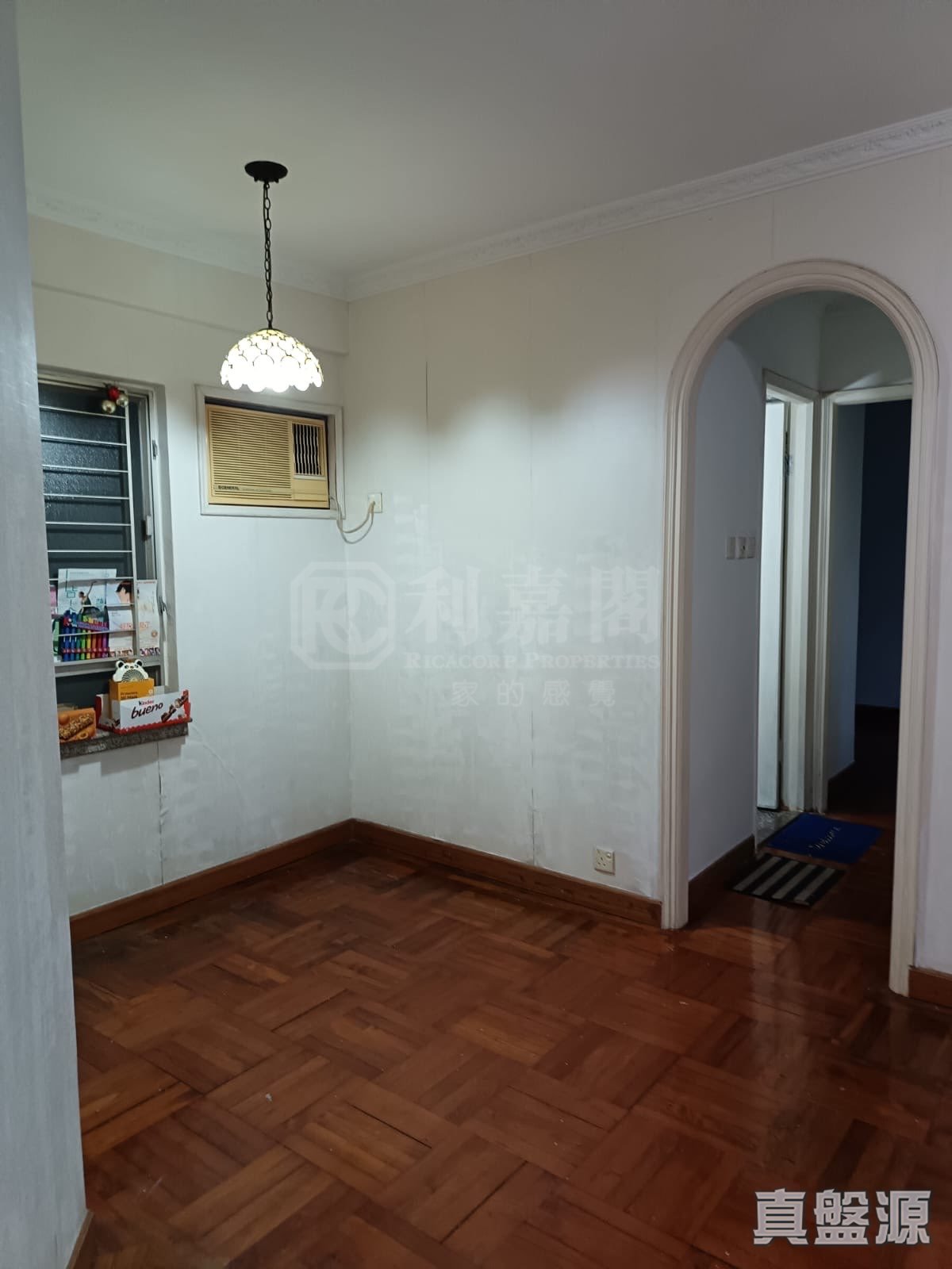 KINGSWOOD VILLAS PHASE 5 LYNWOOD COURT - Block 3 Low Floor Zone Flat F Tin Shui Wai