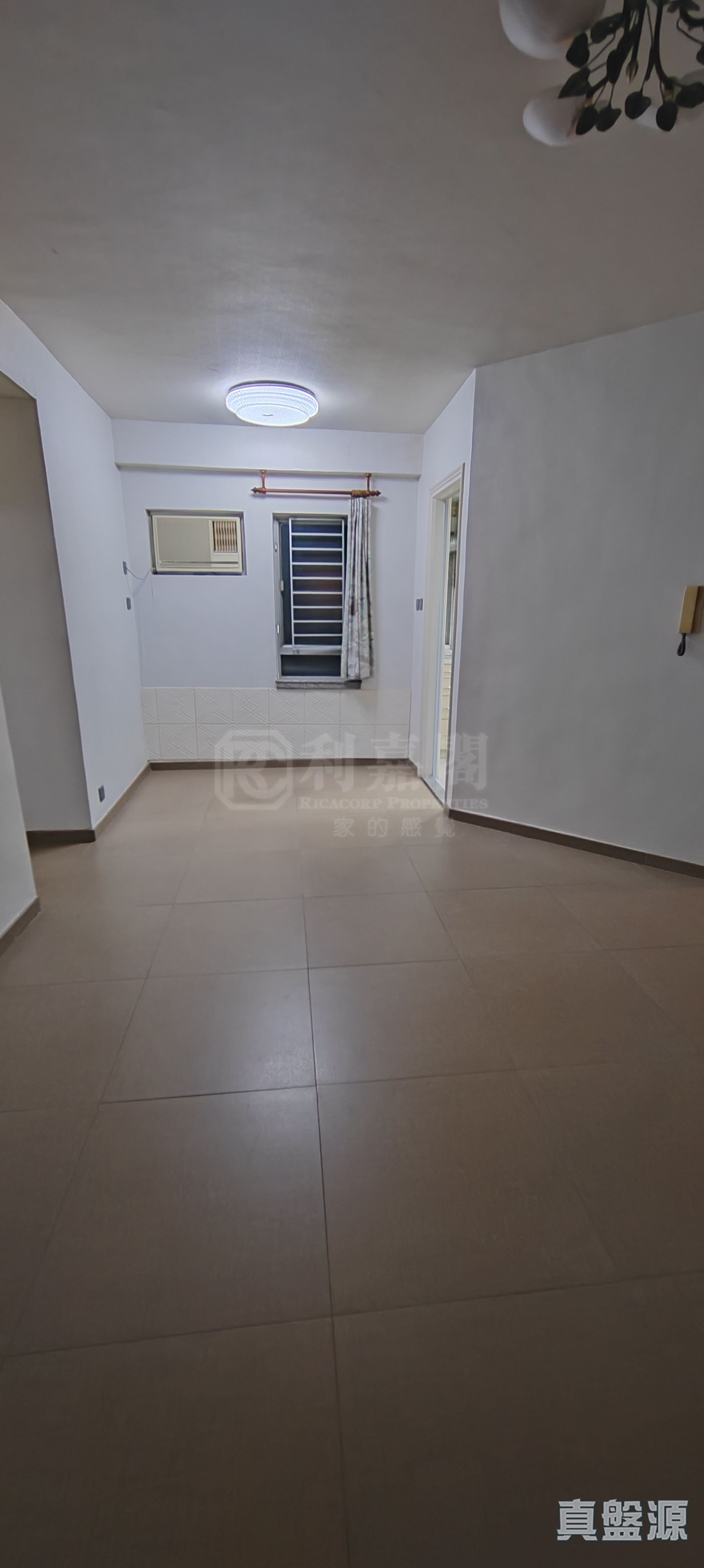 嘉湖山庄 7期 景湖居 2座 极高层 F室 天水围