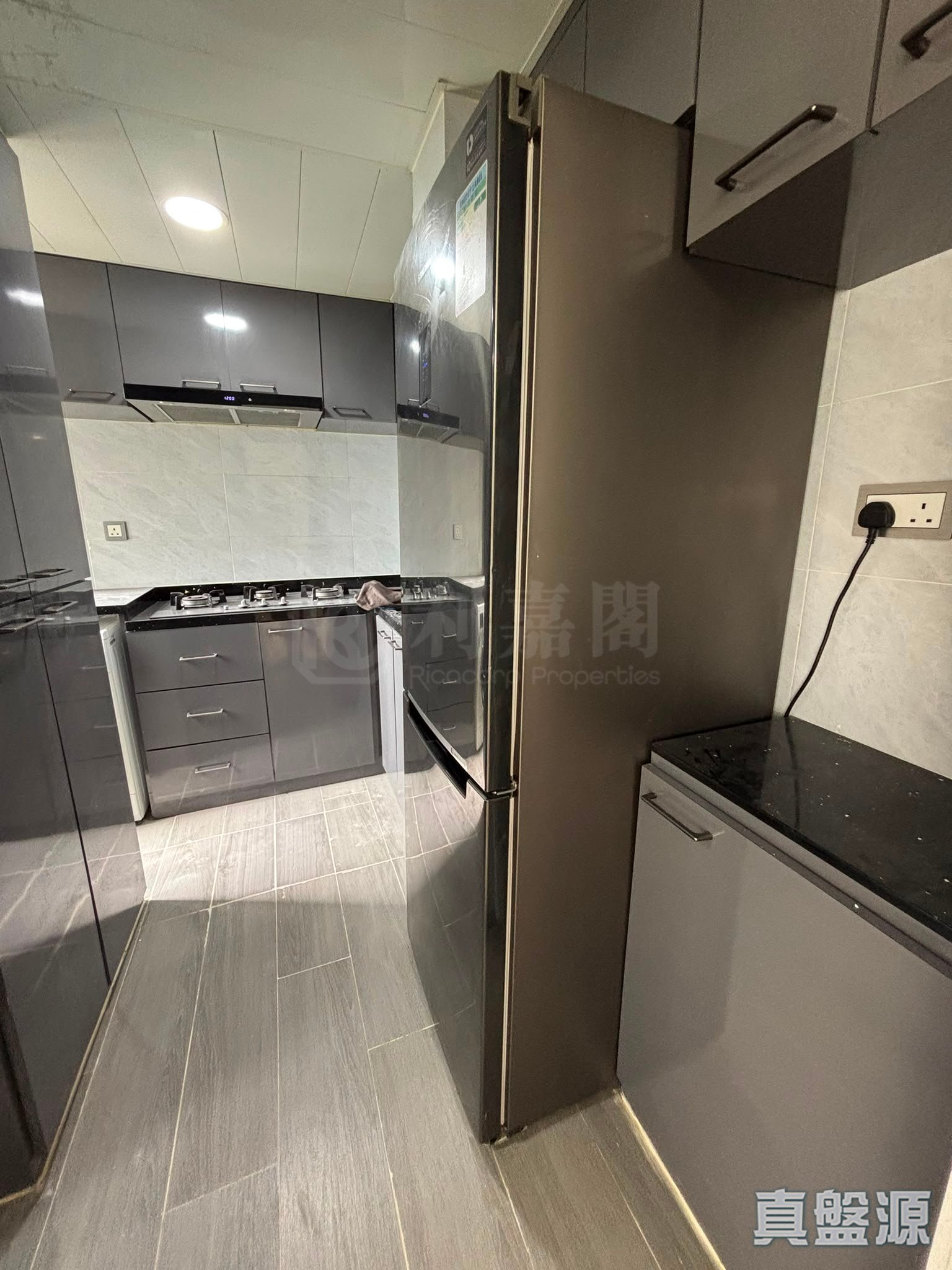 天愛苑 愛濤閣 (B座) 低層 04室 天水圍