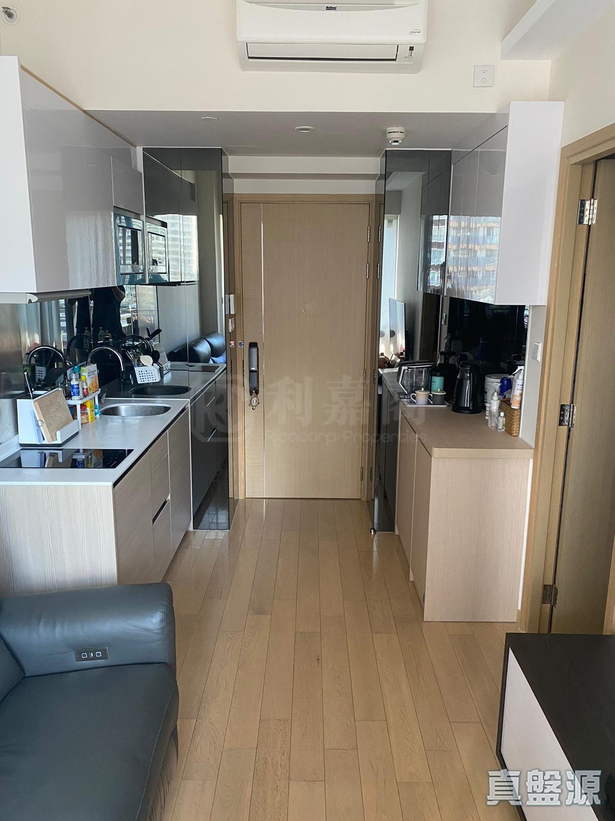 THE ASCENT Flat B West Kowloon