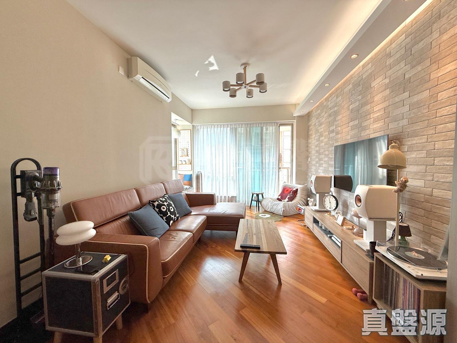 逸瓏灣 I 大廈18座 中層 C室 大埔