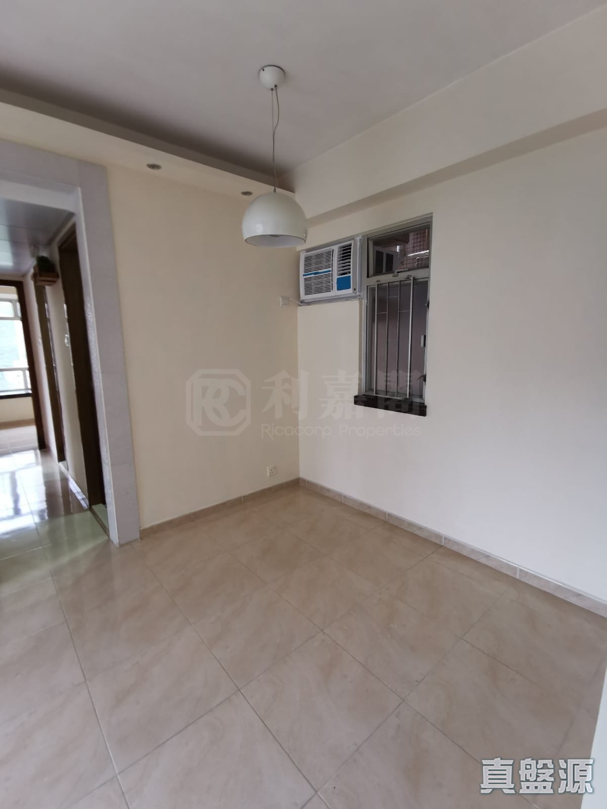 SUNSHINE CITY PHASE 3 - Block N Low Floor Zone Flat 4 Ma On Shan