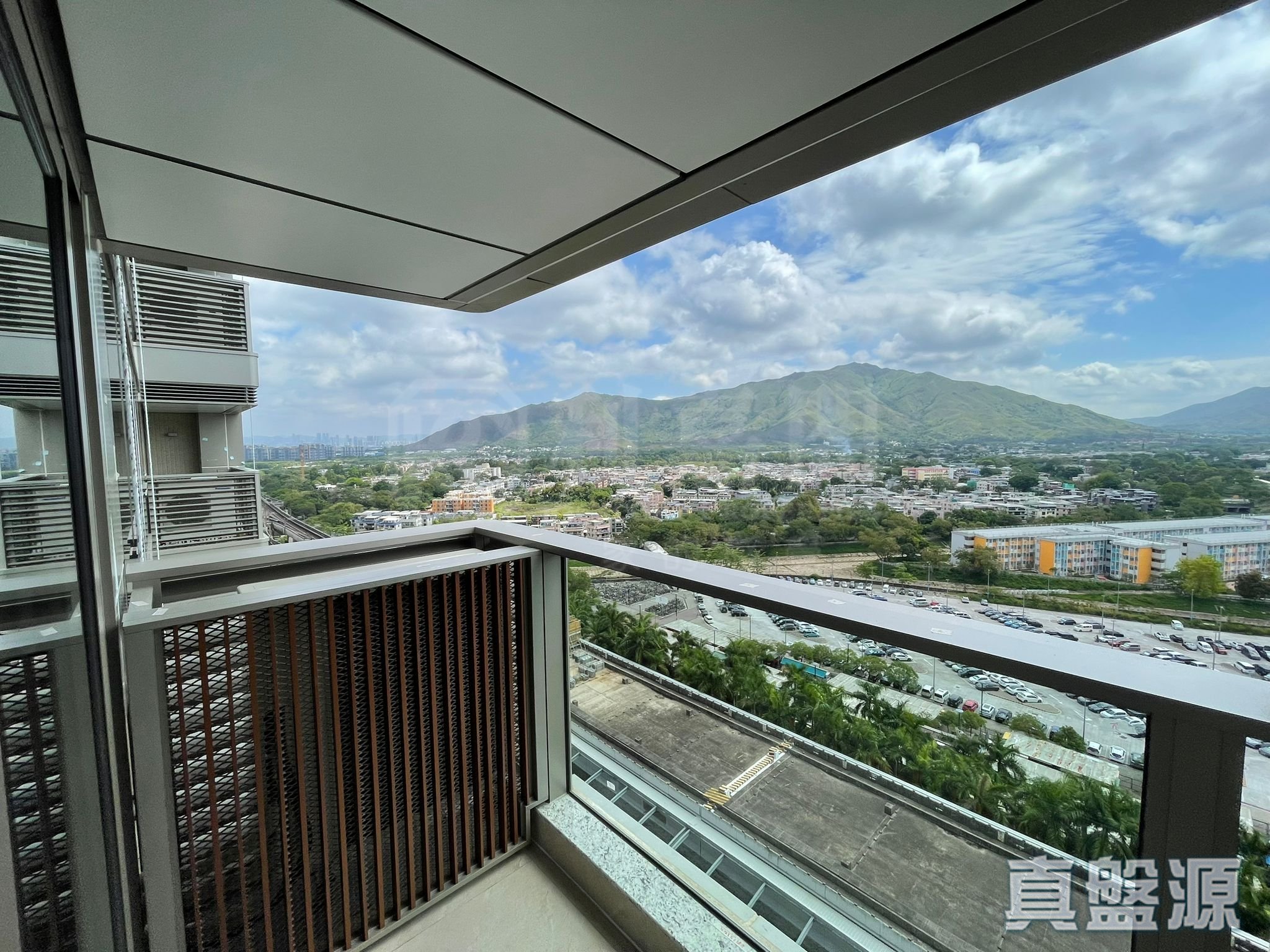 GRAND MAYFAIR PHASE 1B GRAND MAYFAIR II - Tower 7 Very High Floor Zone Flat B7 Yuen Long