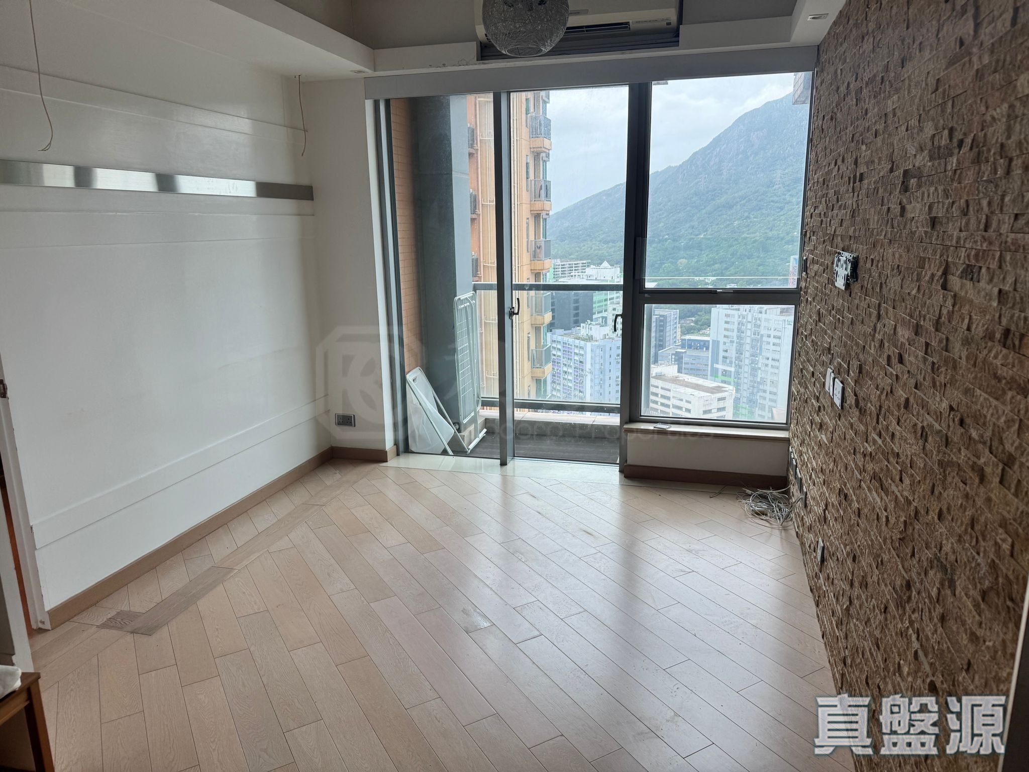 珑门 2期 6座 极高层 A室 屯门