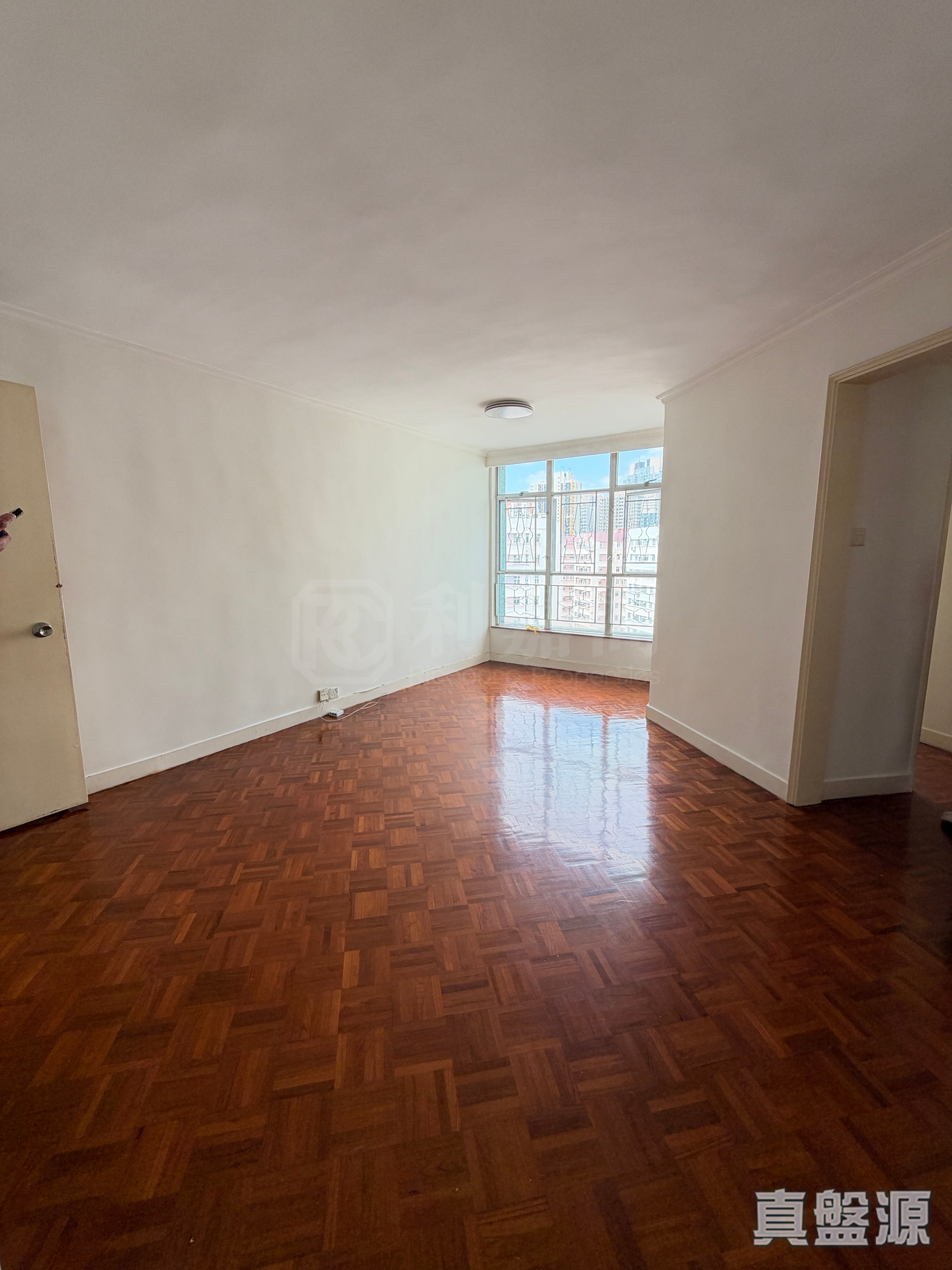 WHAMPOA GARDEN PHASE 11 BAUHINIA MANSIONS - Block 9 Very High Floor Zone Flat B Hung Hom/Whampoa/Laguna Verde