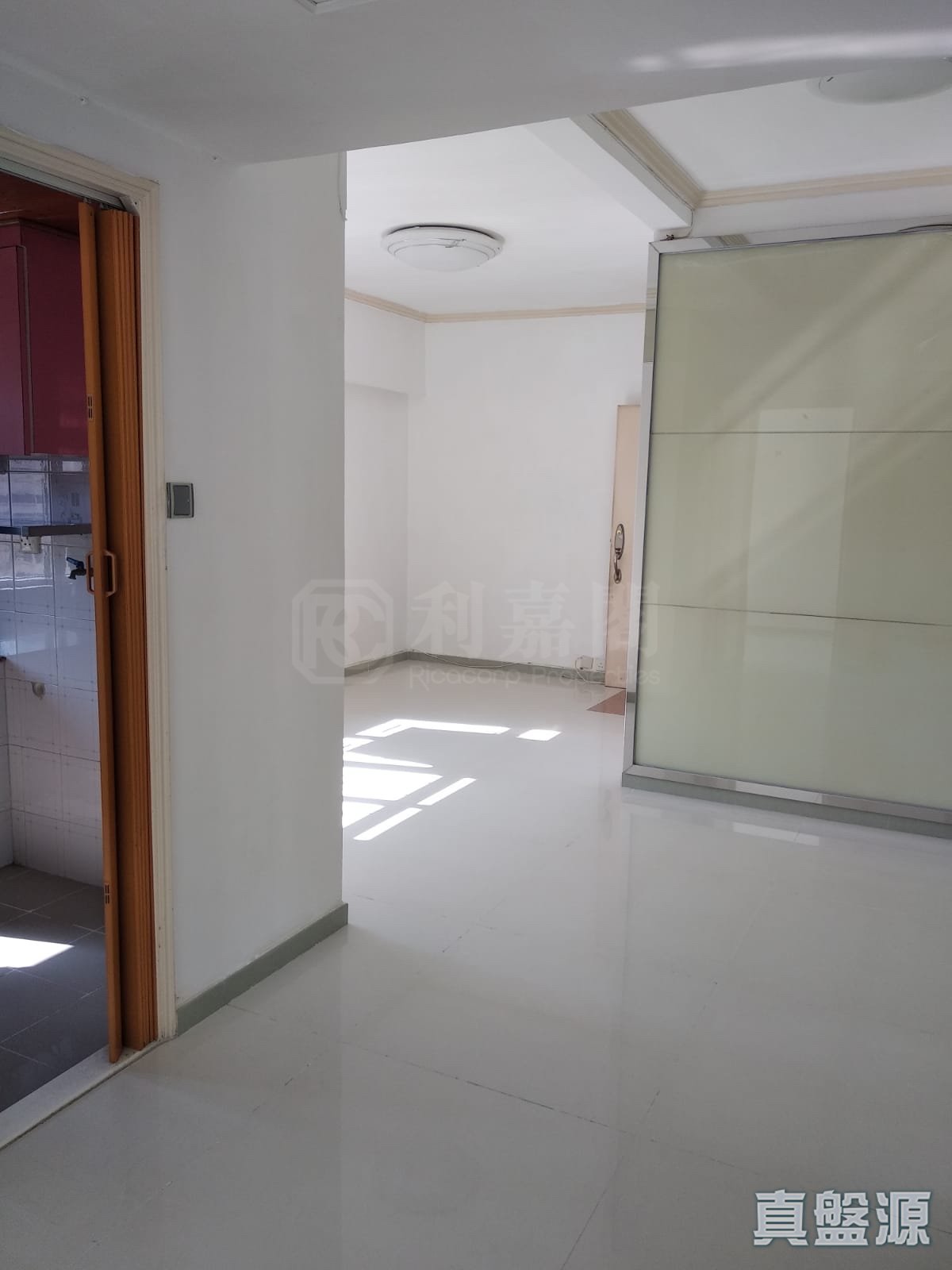 金龙园 中层 H室 观塘/蓝田/油塘