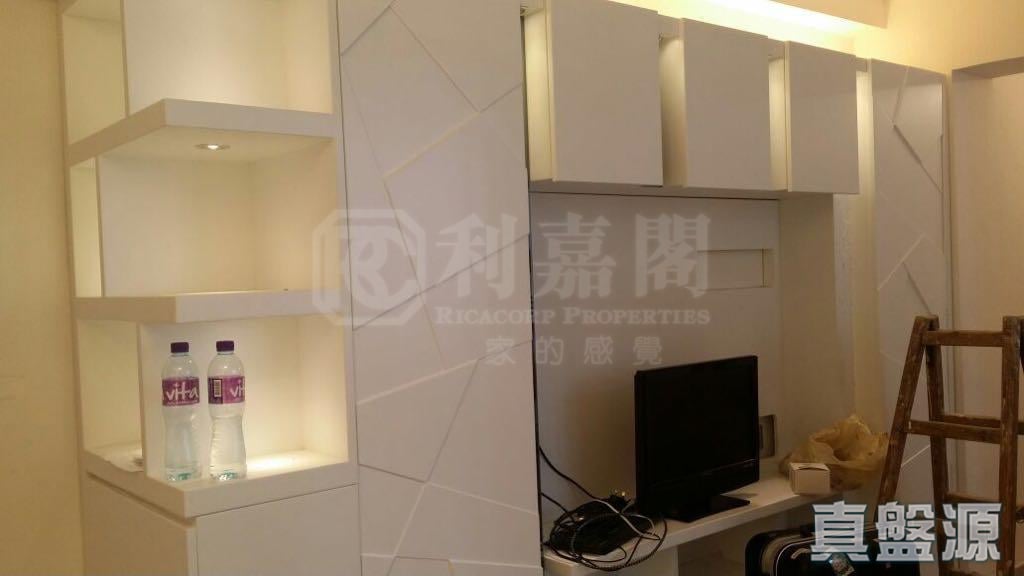 愛蝶灣 8座 低層 J室 西灣河/筲箕灣