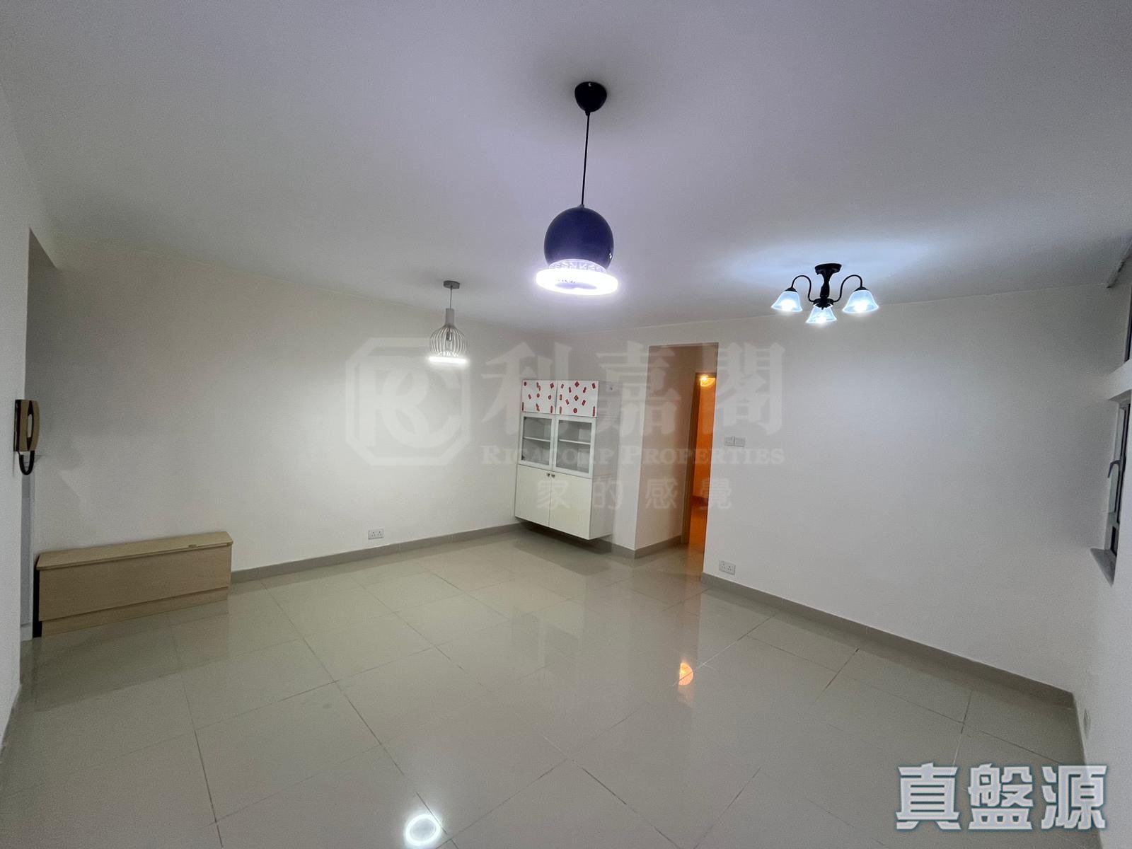 YING MING COURT MING CHI HOUSE (BLOCK D) Very High Floor Zone Flat 2 Tseung Kwan O