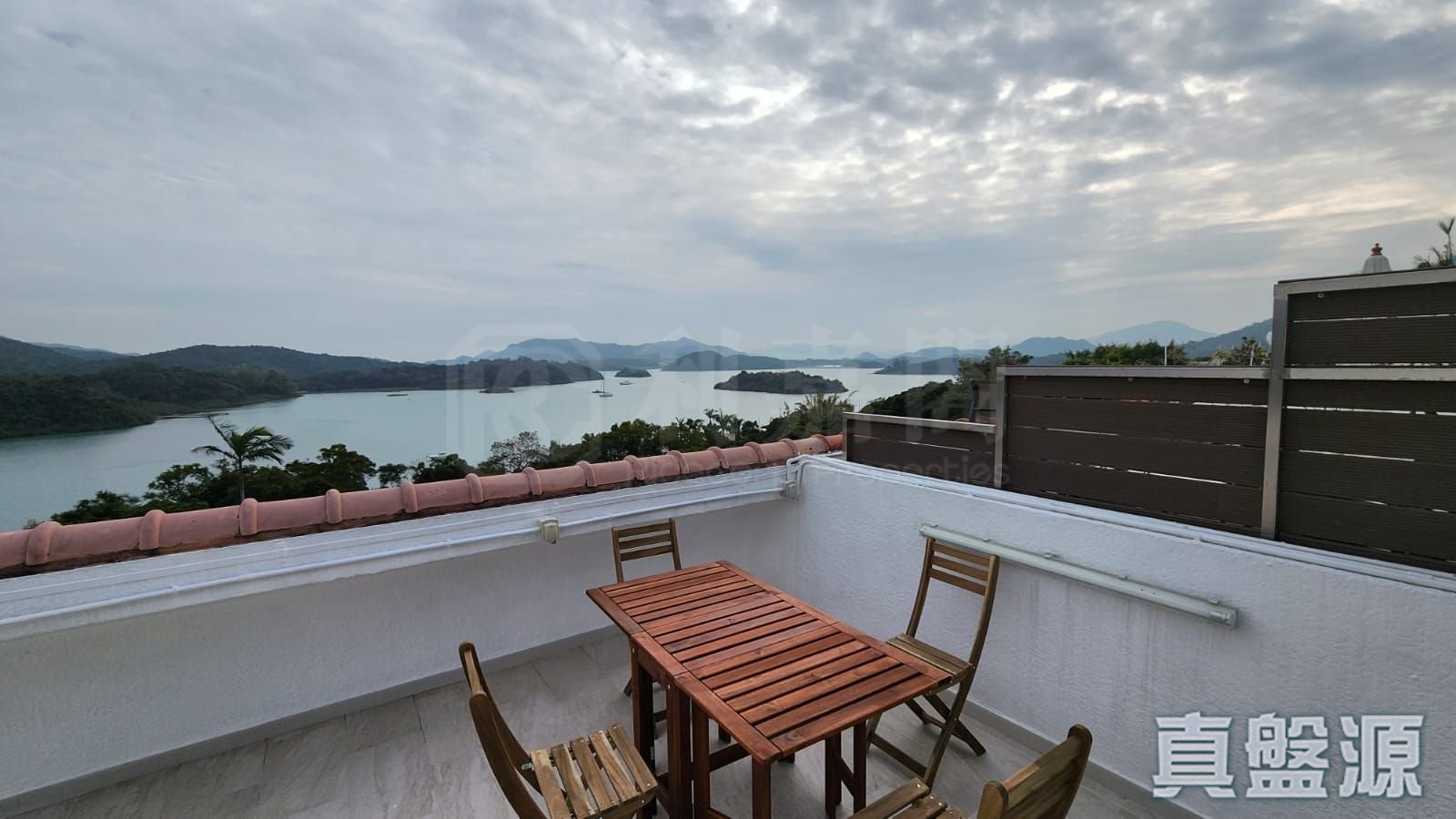 CLOVER LODGE Sai Kung/Clear Water Bay