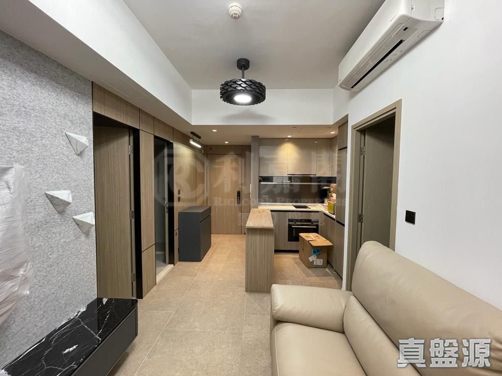 WETLAND SEASONS PARK PHASE 1 - Tower 6 Tin Shui Wai