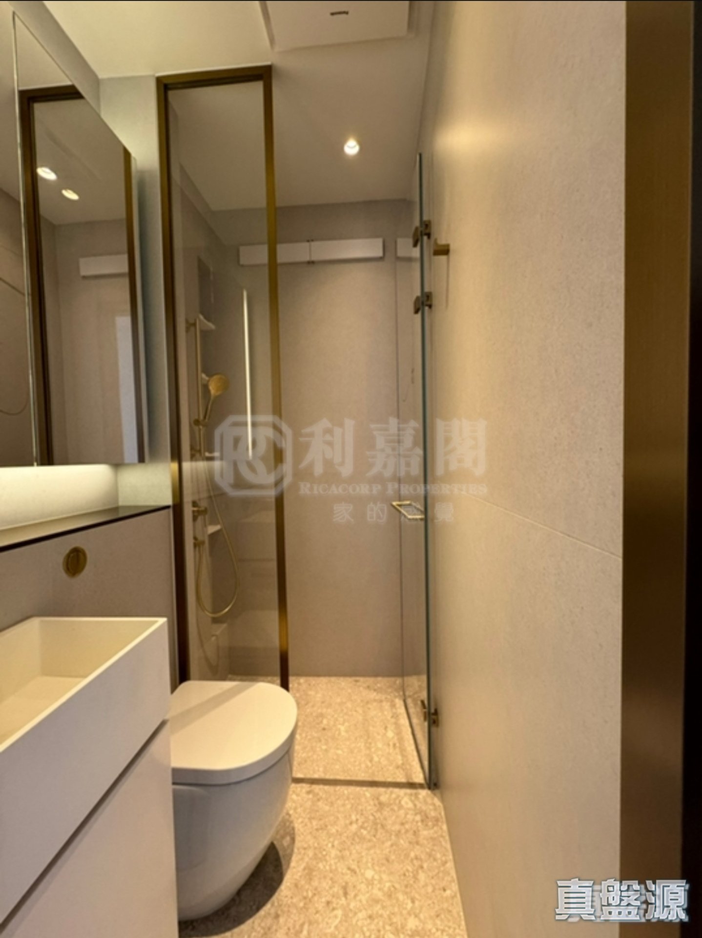 THE HOLBORN A座 中层 A8室 西湾河/筲箕湾