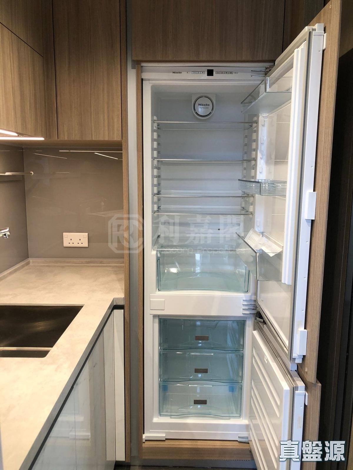 TWIN VICTORIA TOWER 1B Low Floor Zone Flat E To Kwa Wan/Kowloon City/Kai Tak/San Po Kong
