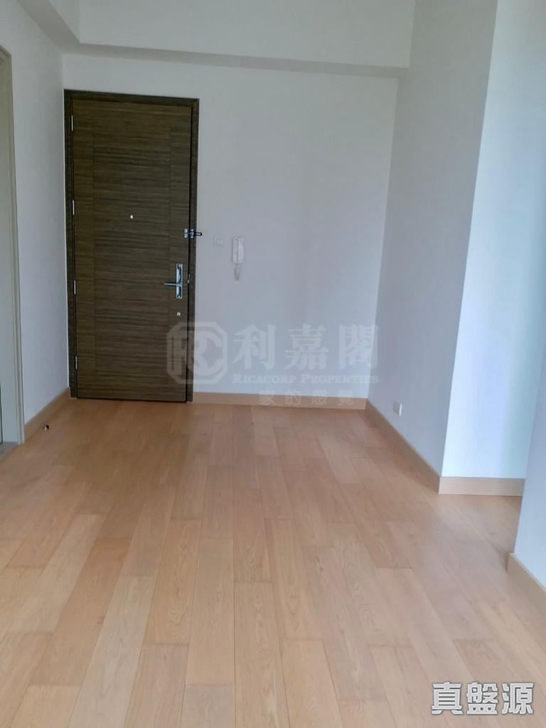 NAPA TOWER 6 Very High Floor Zone Flat E Sham Tseng/Castle Peak Road