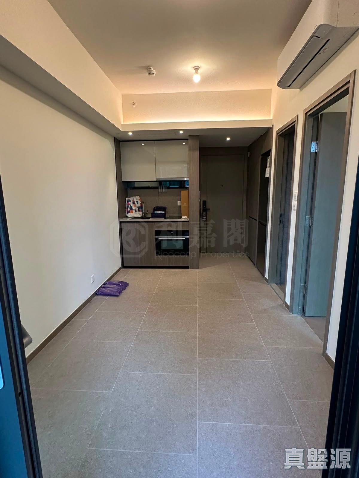 YOHO WEST PHASE 1 - Tower 3b High Floor Zone Flat B3 Tin Shui Wai
