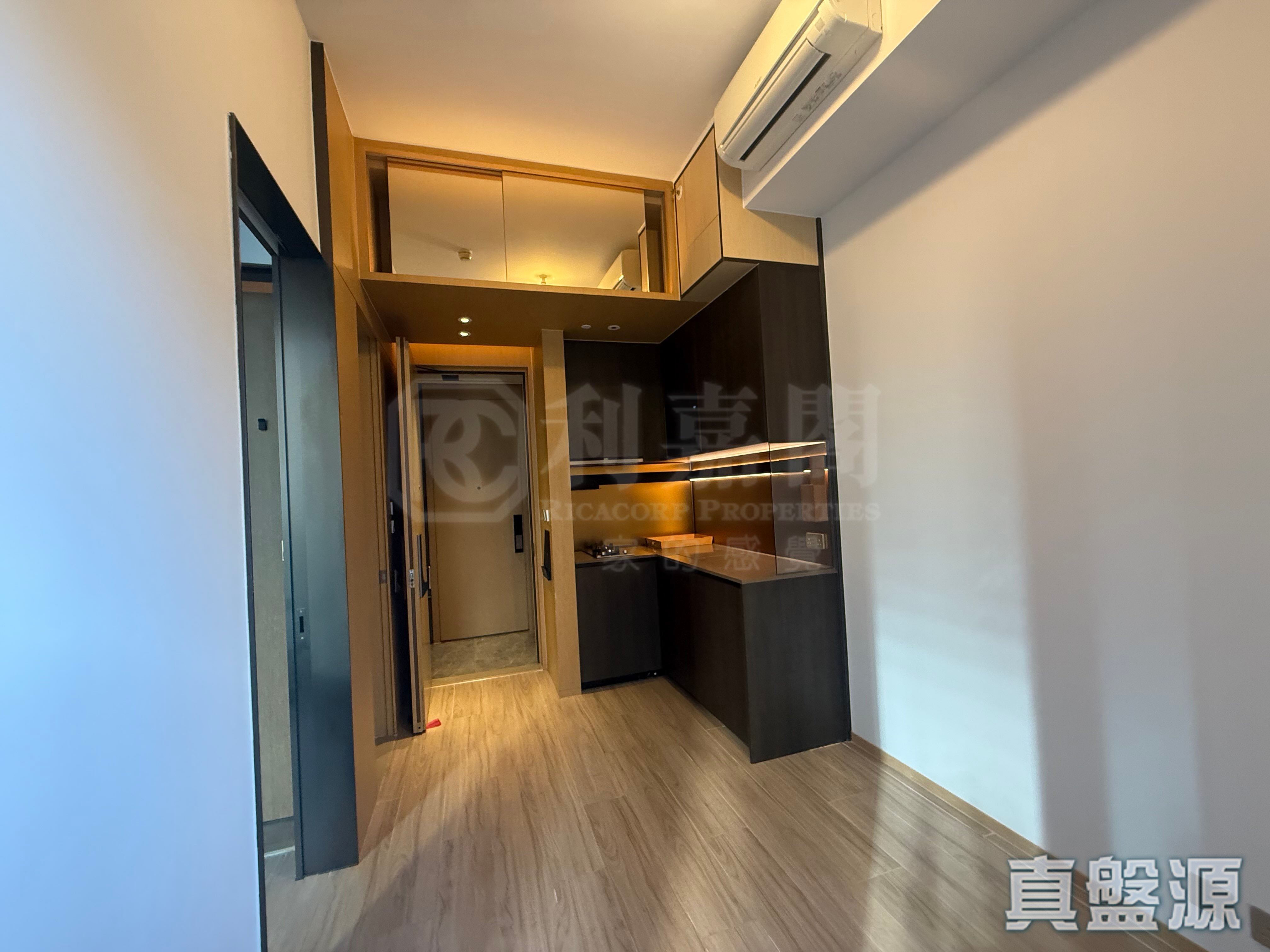 AQUILA.SQUARE MILE TOWER 1 Low Floor Zone Flat L Olympic Station/Nam Cheong