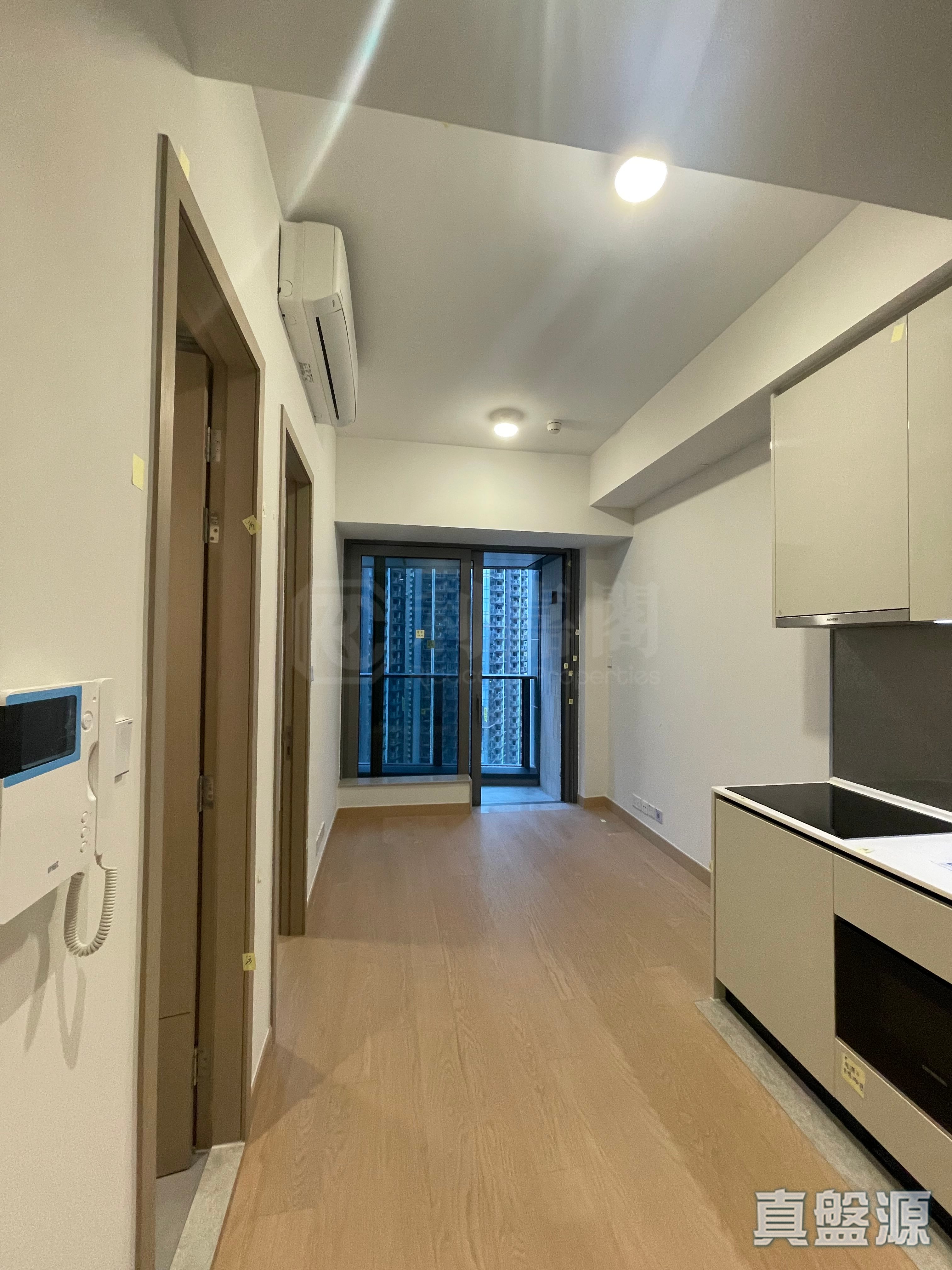 LOHAS PARK PHASE 12C GRAND SEASONS - Tower 1 (1a) Medium Floor Zone Flat E Tseung Kwan O