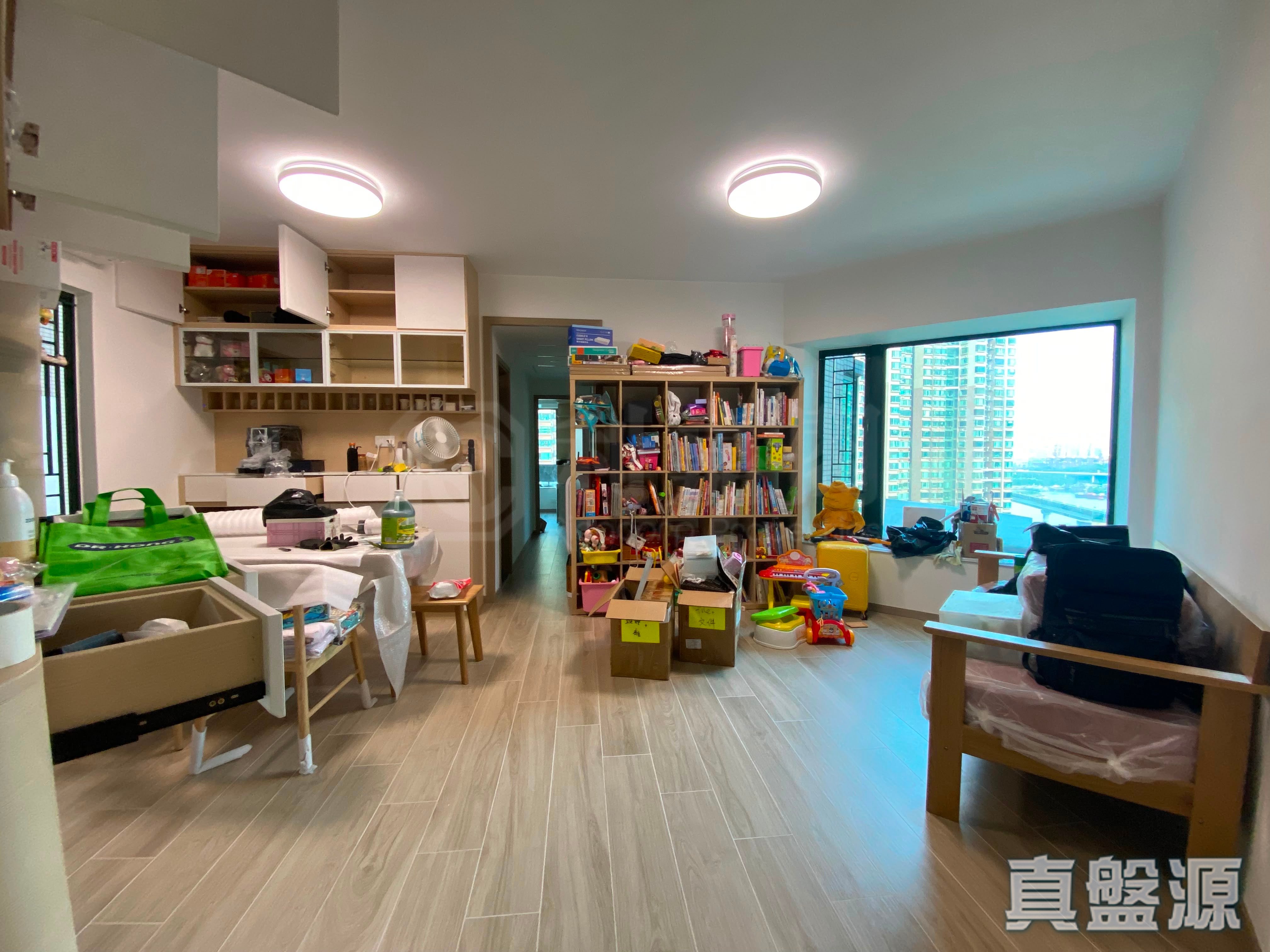 VILLA ESPLANADA PHASE 1 - Block 2 High Floor Zone Flat C Tsing Yi