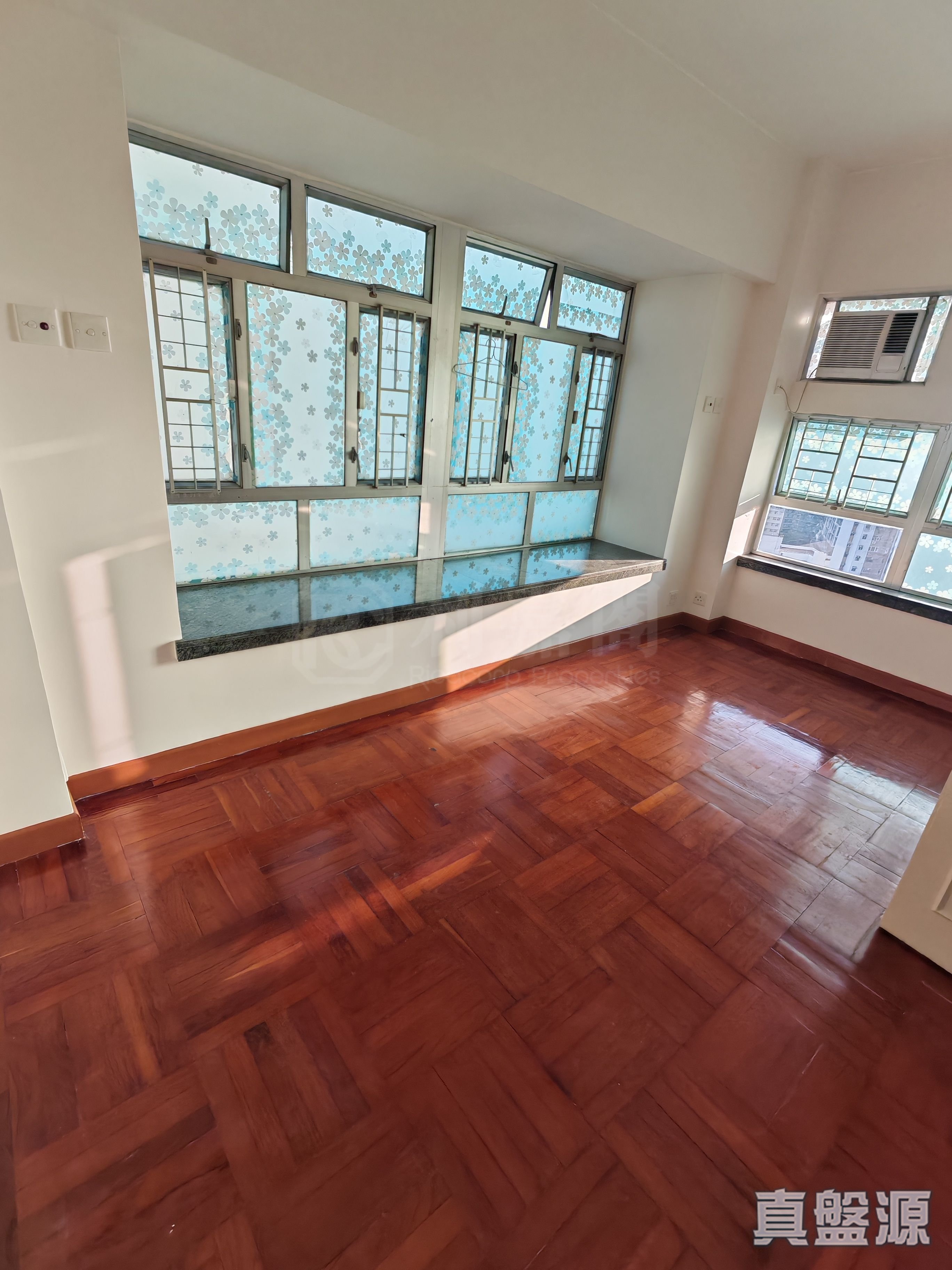 SHEUNG SHUI CENTRE BLOCK 1 High Floor Zone Flat E Sheung Shui/Fanling/Kwu Tung
