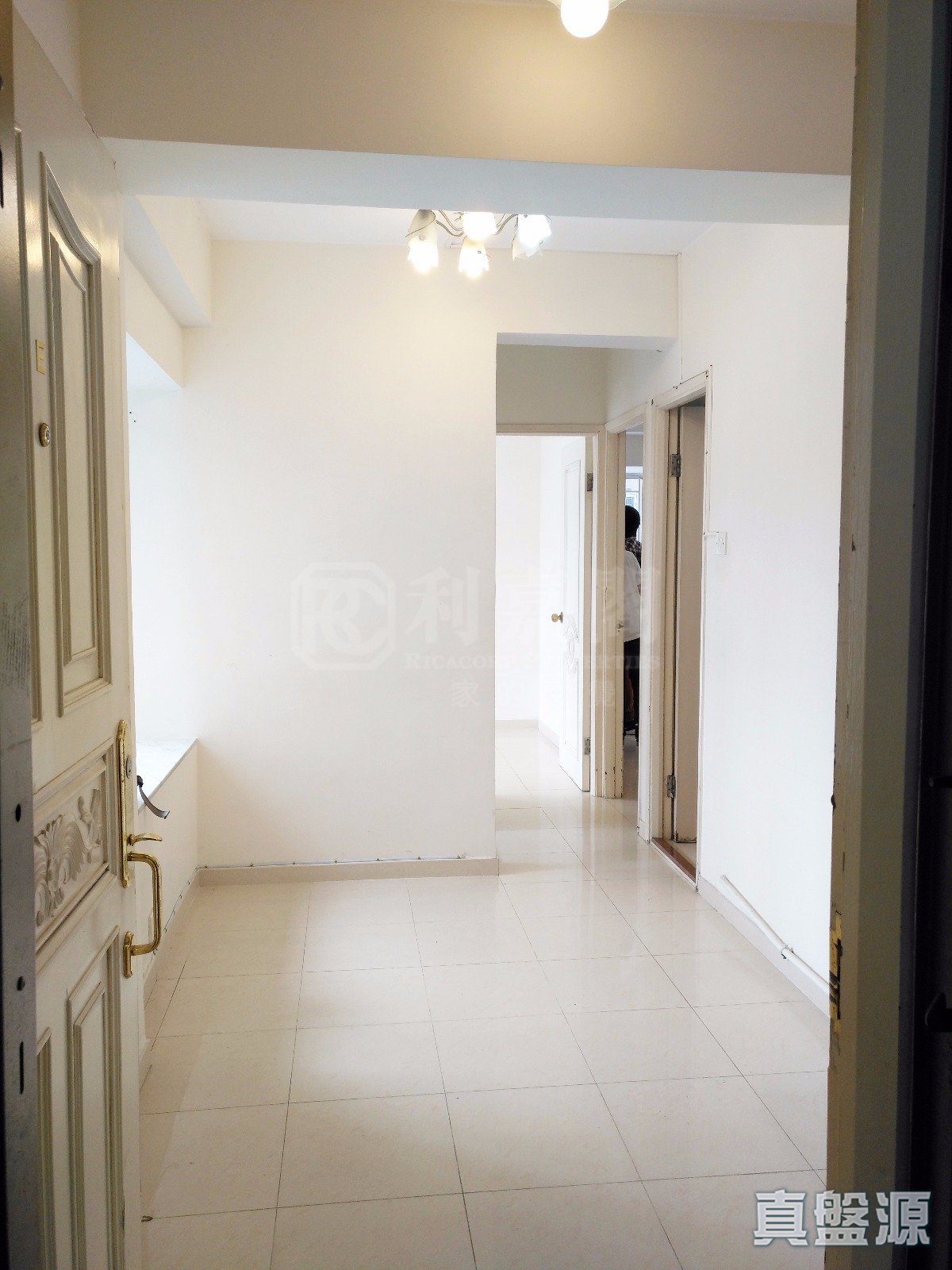 花园城 3期 雅蕙苑 (A座) 中层 E室 沙田/火炭/九肚山