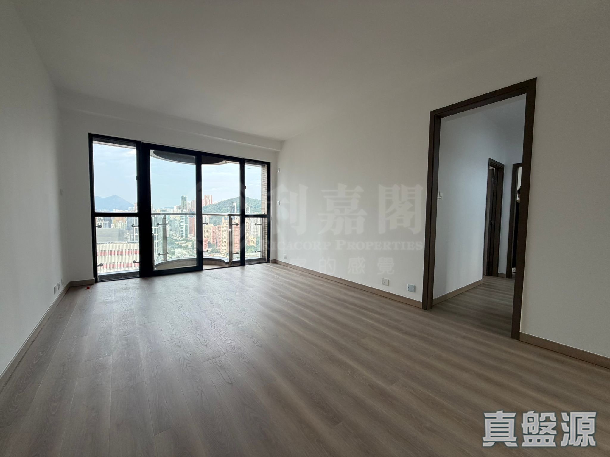 比華利山 D座 中層 02室 跑馬地/東半山