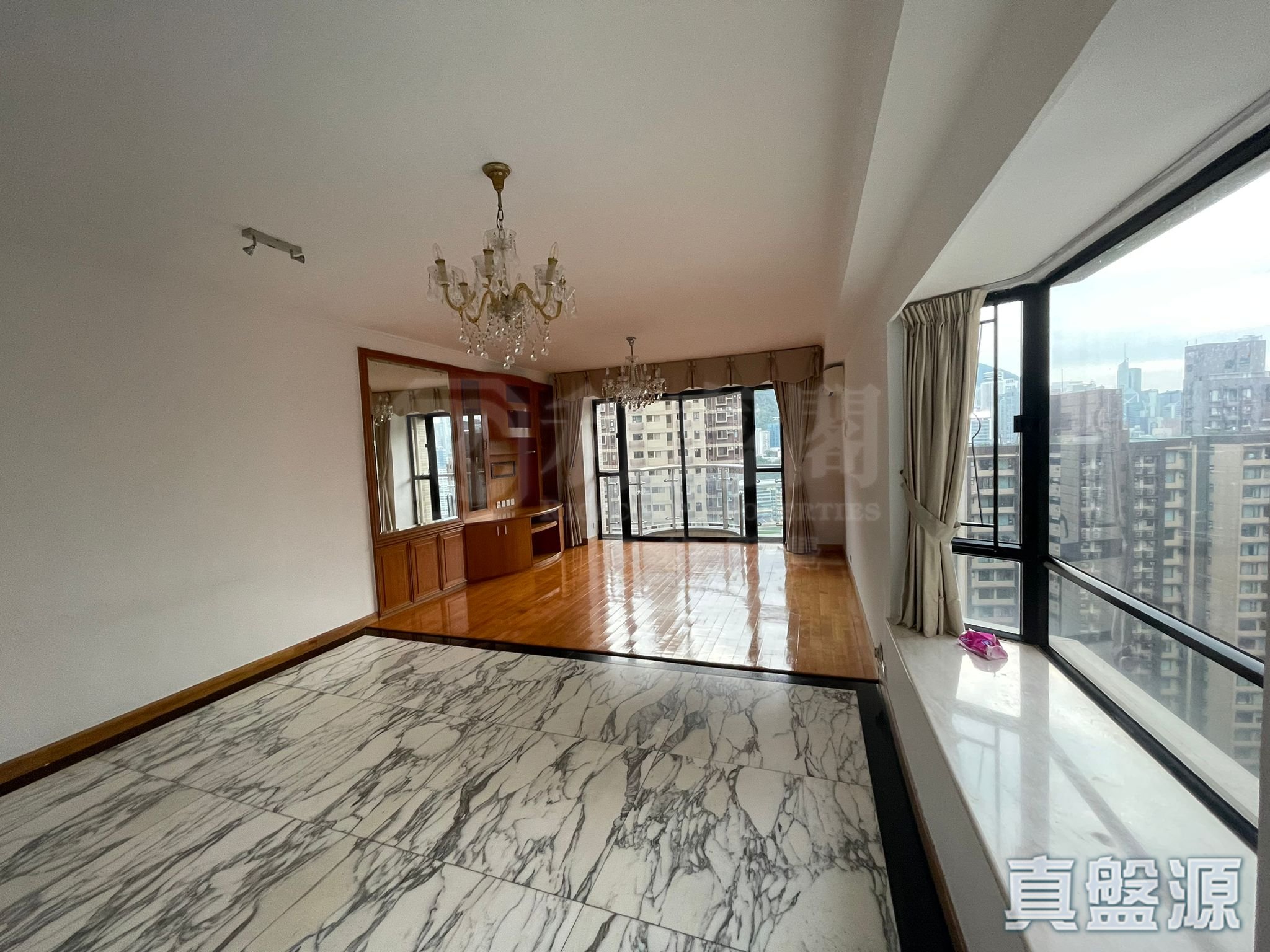 比華利山 F座 低層 01室 跑馬地/東半山