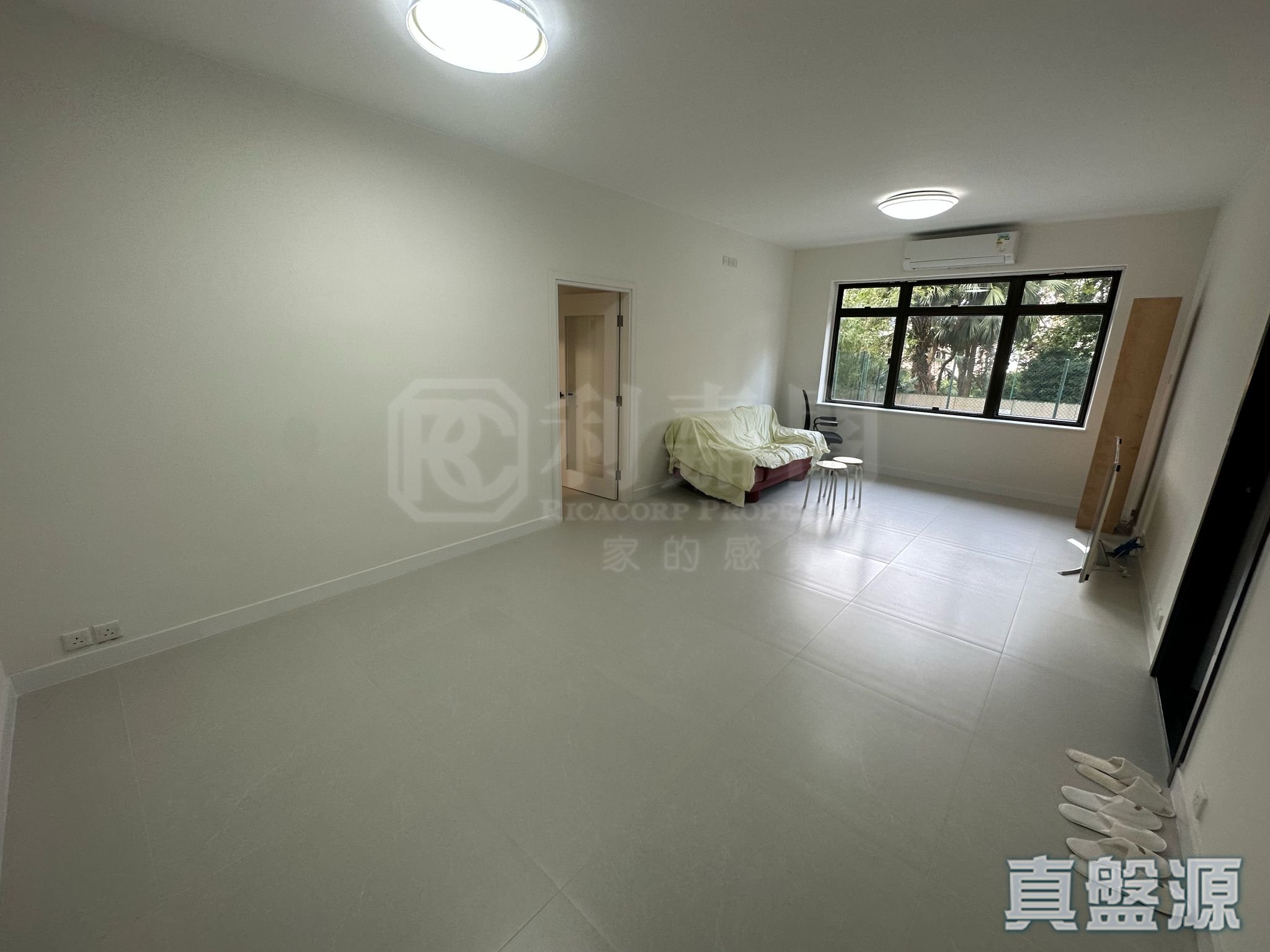 乐陶苑 B座 低层 04室 跑马地/东半山