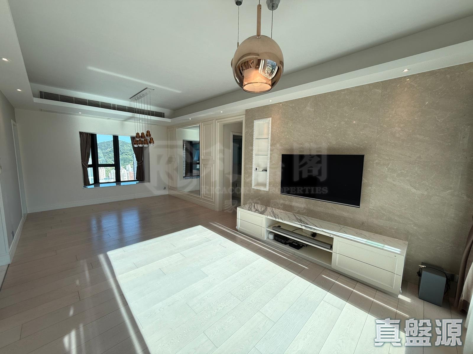 THE LEIGHTON HILL TOWER 1 Very High Floor Zone Flat C Happy Valley/Mid-Levels East