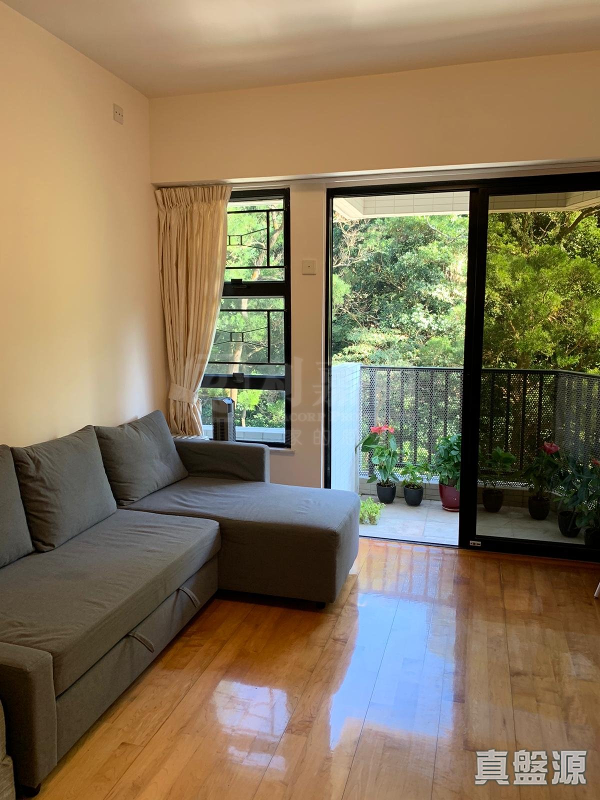 FLORA GARDEN BLOCK 3 Low Floor Zone Flat D Happy Valley/Mid-Levels East