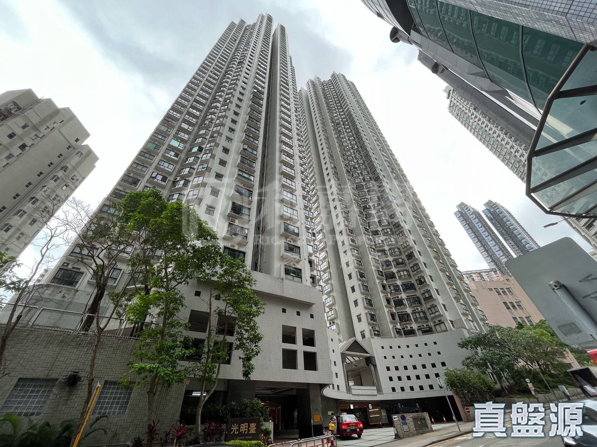 光明臺 2座 高層 A室 跑馬地/東半山