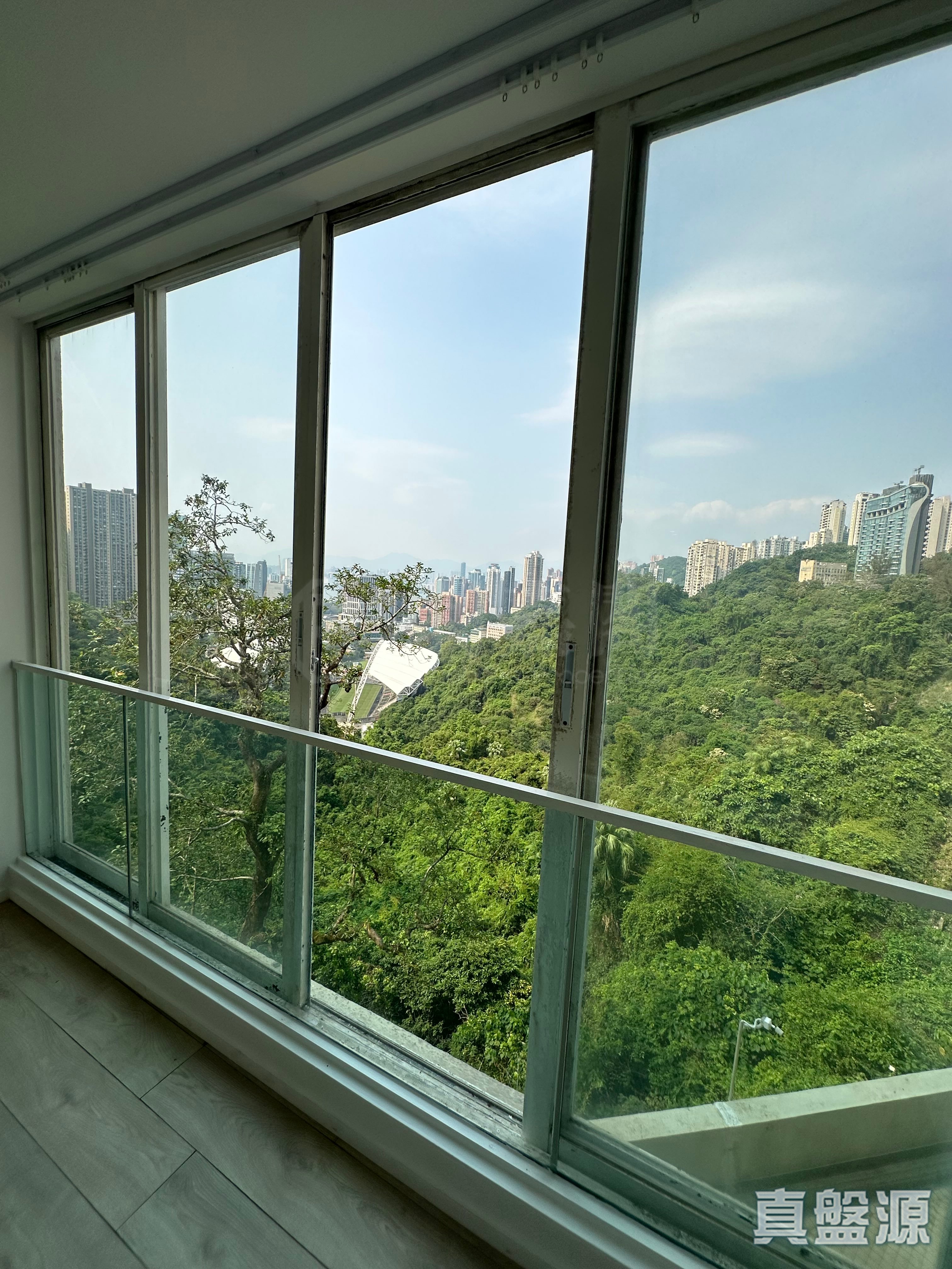 渣甸山花园大厦 B座 中层 跑马地/东半山