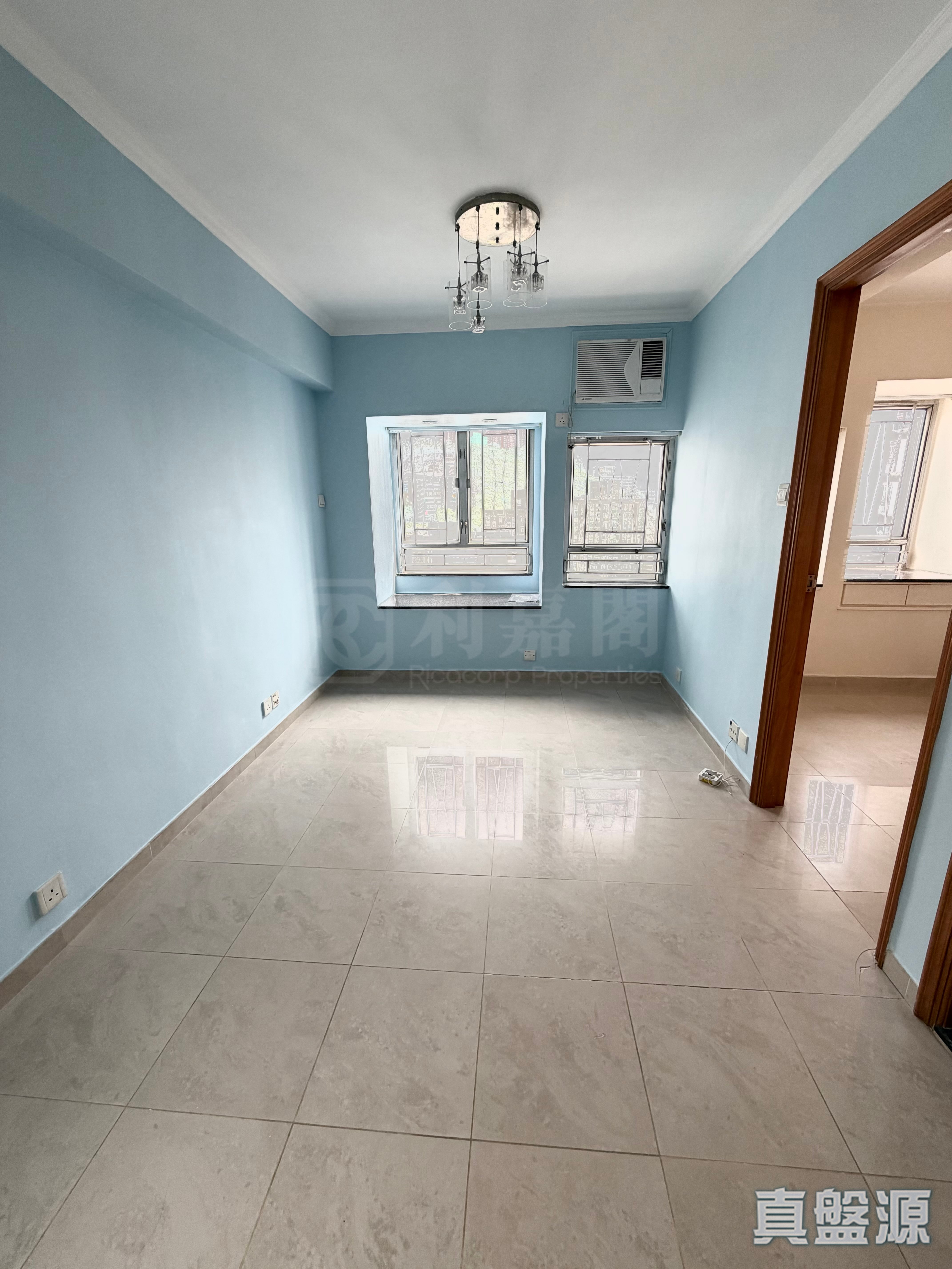 新葵芳花園 D座 極高層 08室 葵涌