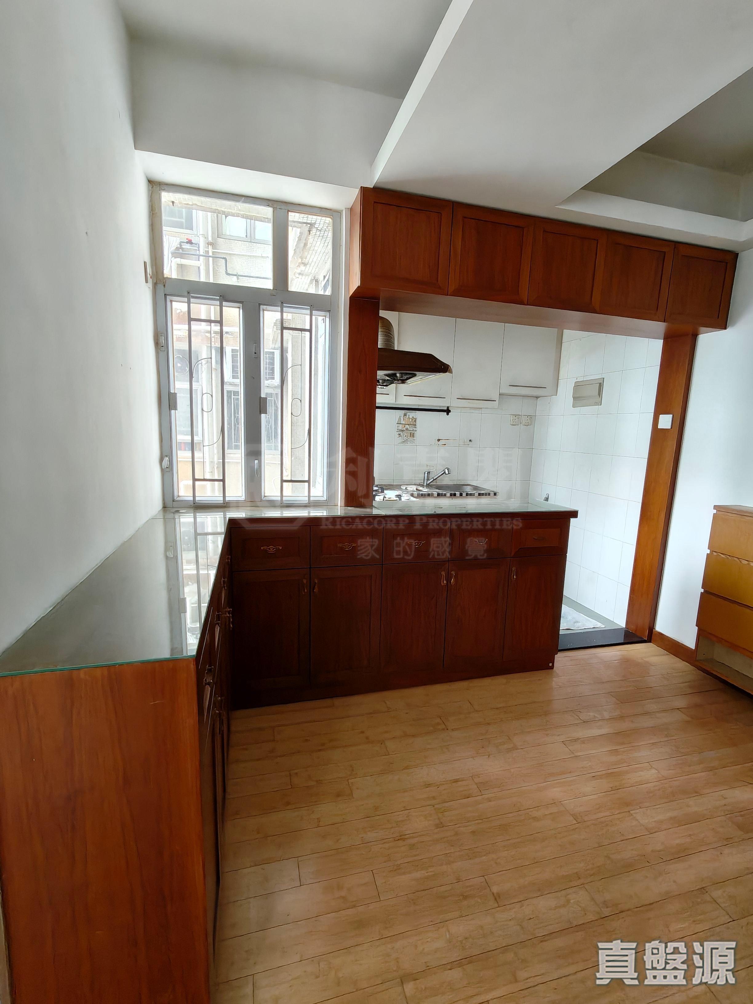 KWAI FONG TERRACE BLOCK 1 High Floor Zone Flat E Kwai Chung/Park Island